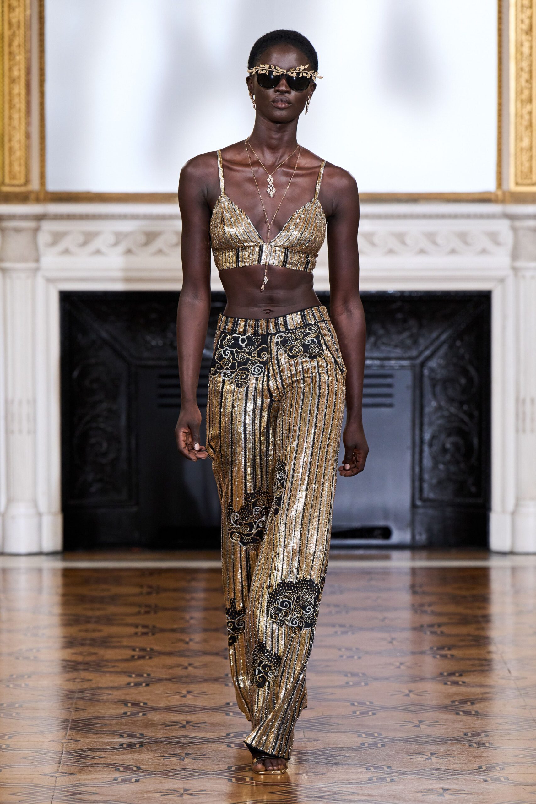 Rahul Mishra F/W 22 Couture Look 12