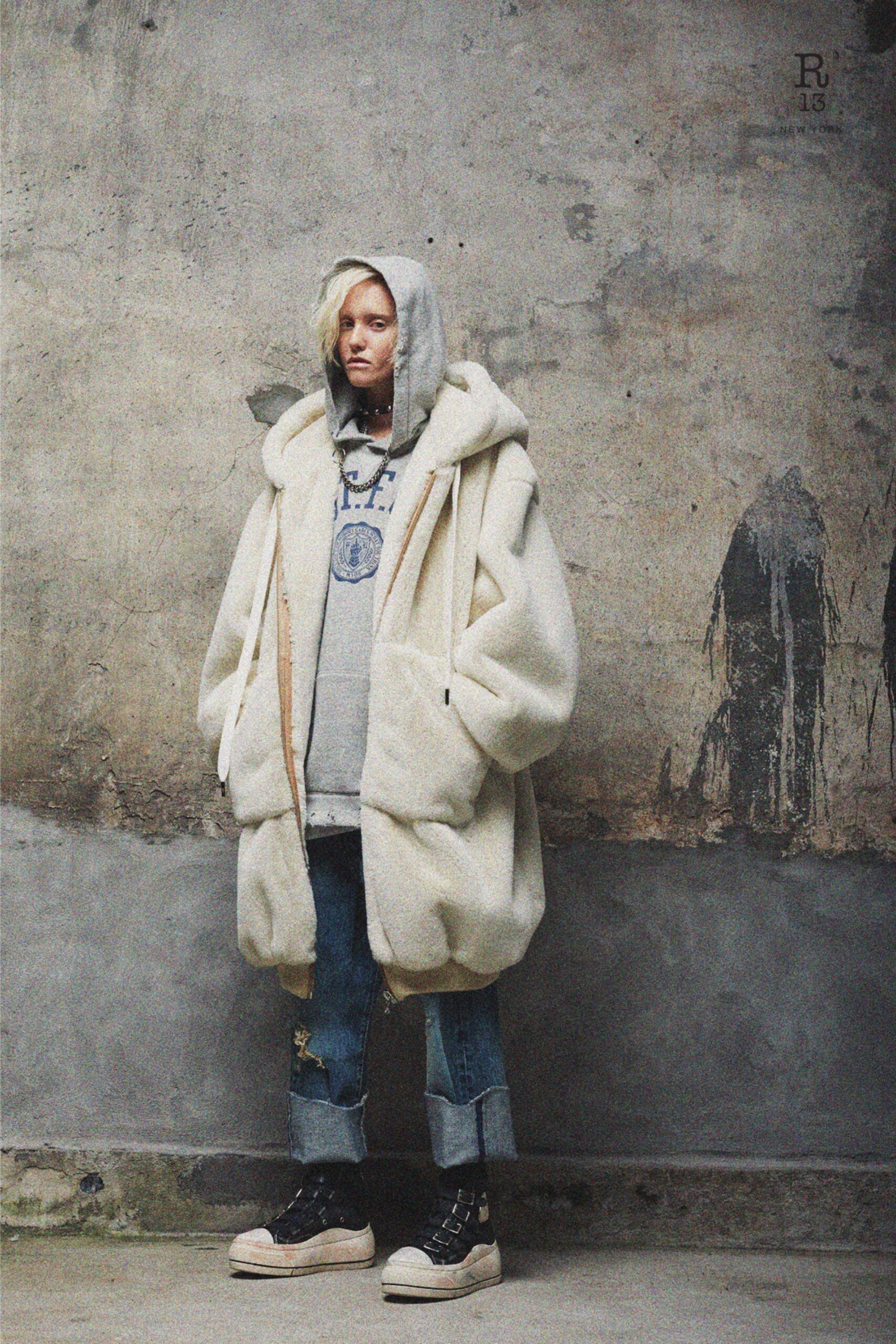 R13 F/W 22 Look 13