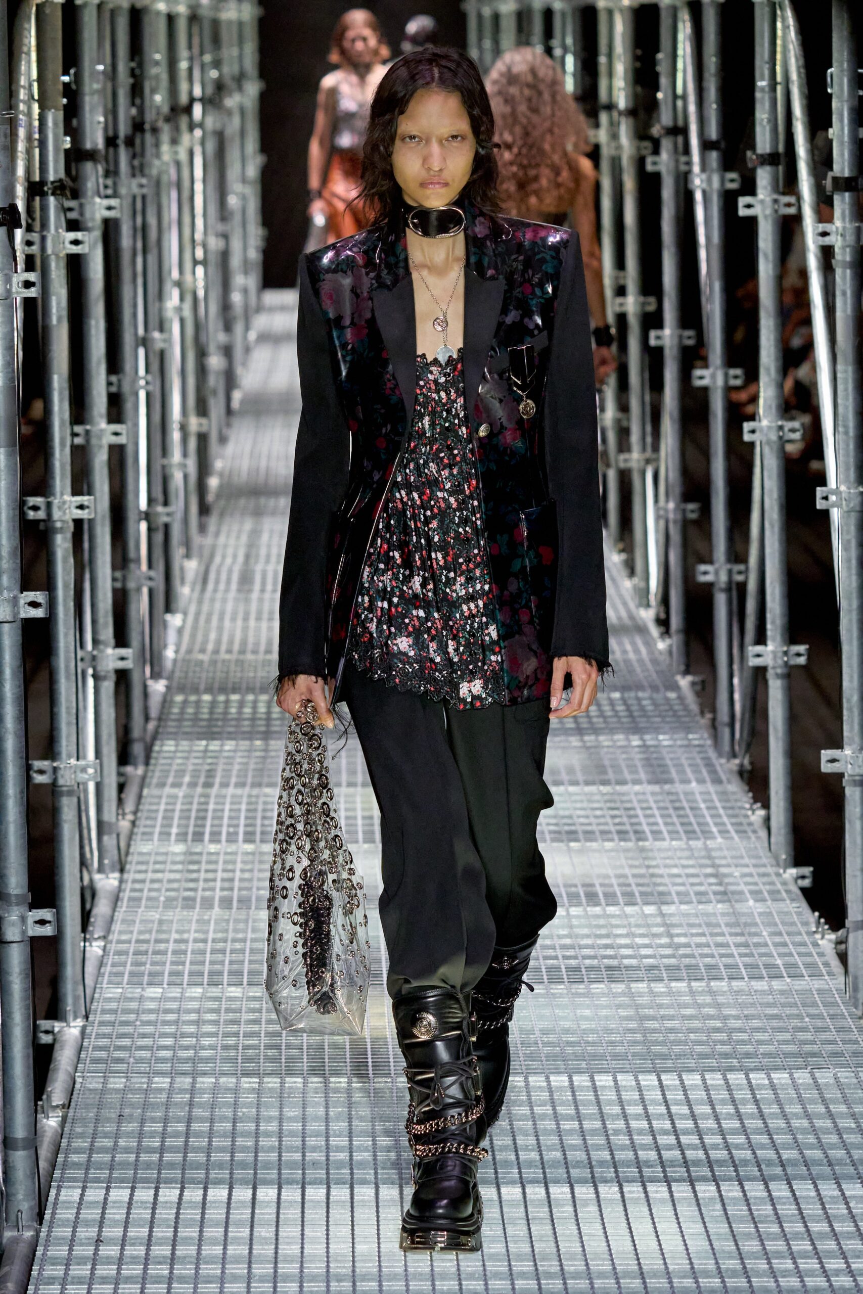 Rabanne S/S 23 Look 13