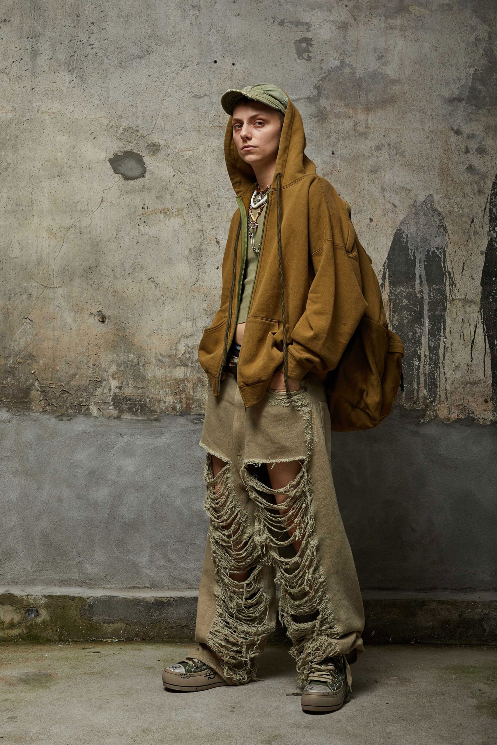 R13 Resort 23 Look 13