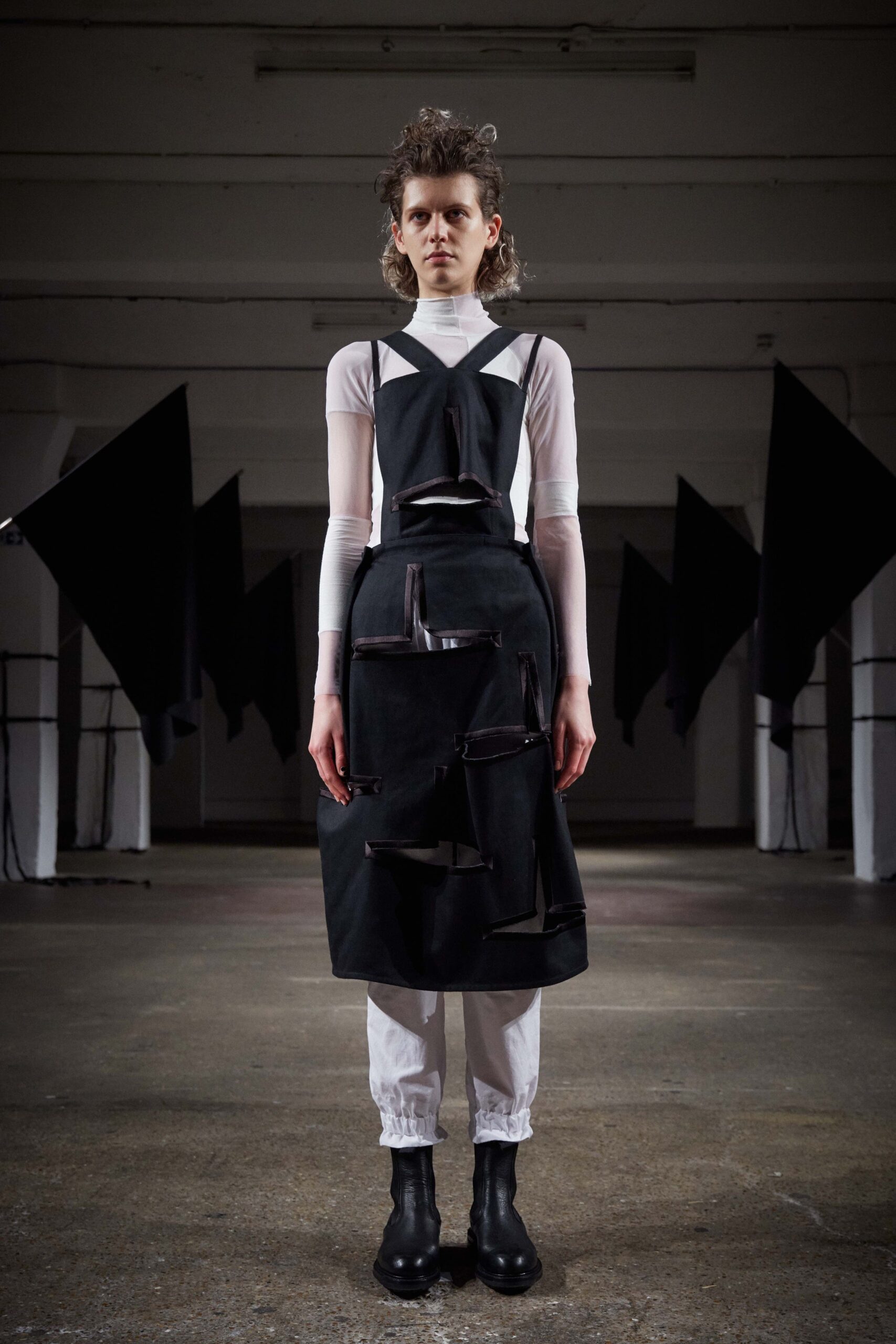 Phoebe English F/W 19 Look 14