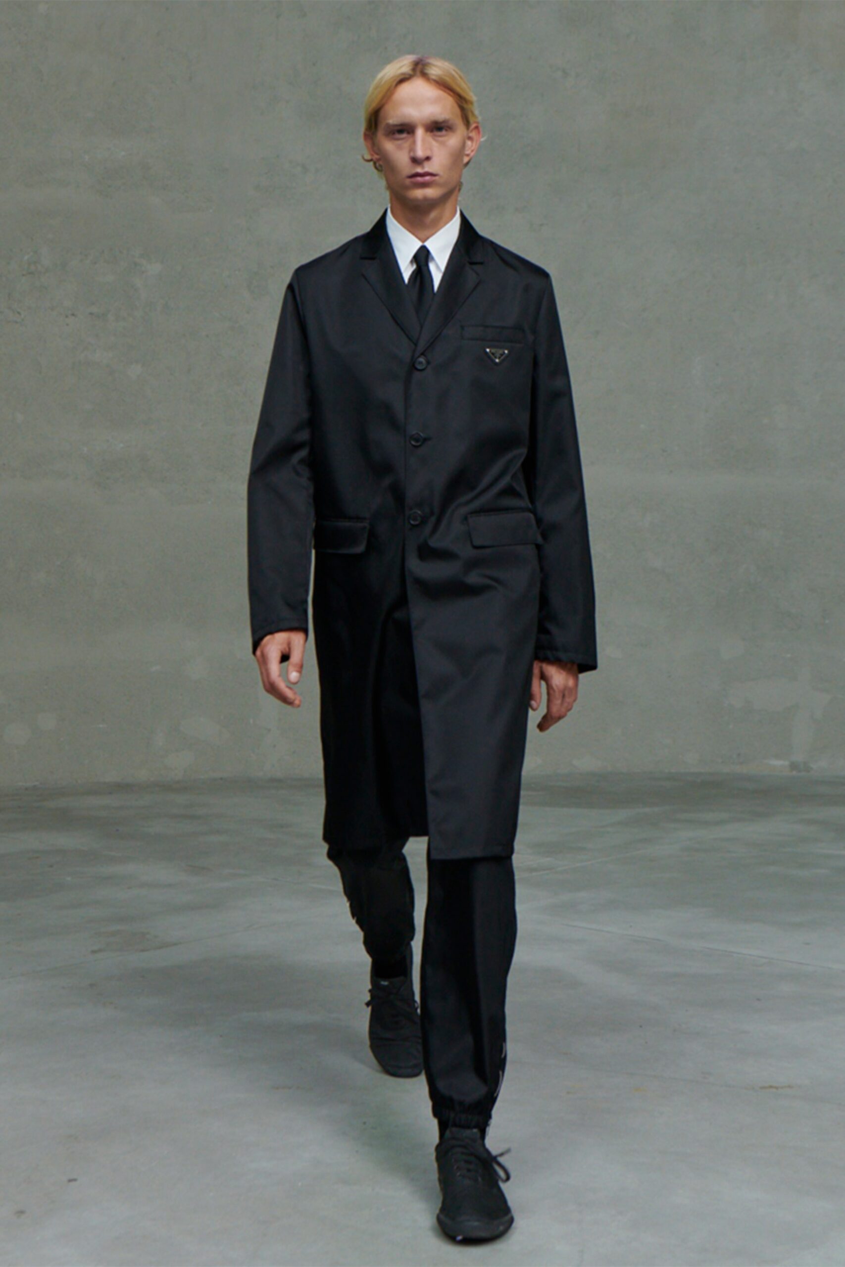 Prada S/S 21 Menswear Look 15