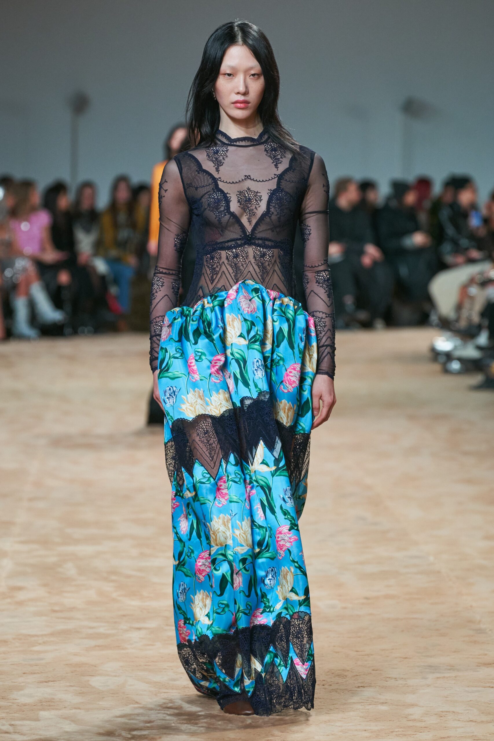Rabanne F/W 23 Look 15