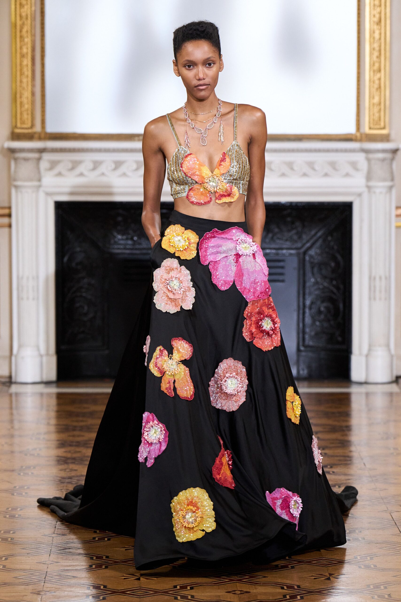 Rahul Mishra F/W 22 Couture Look 16