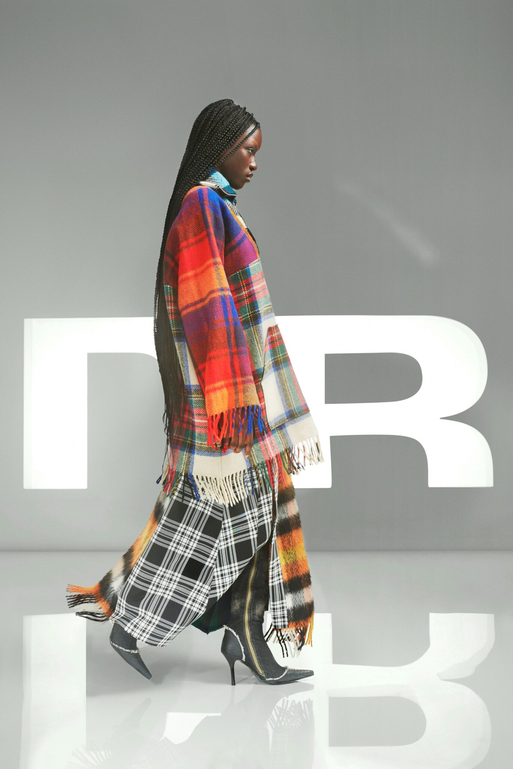 Rave Review F/W 22 Look 16