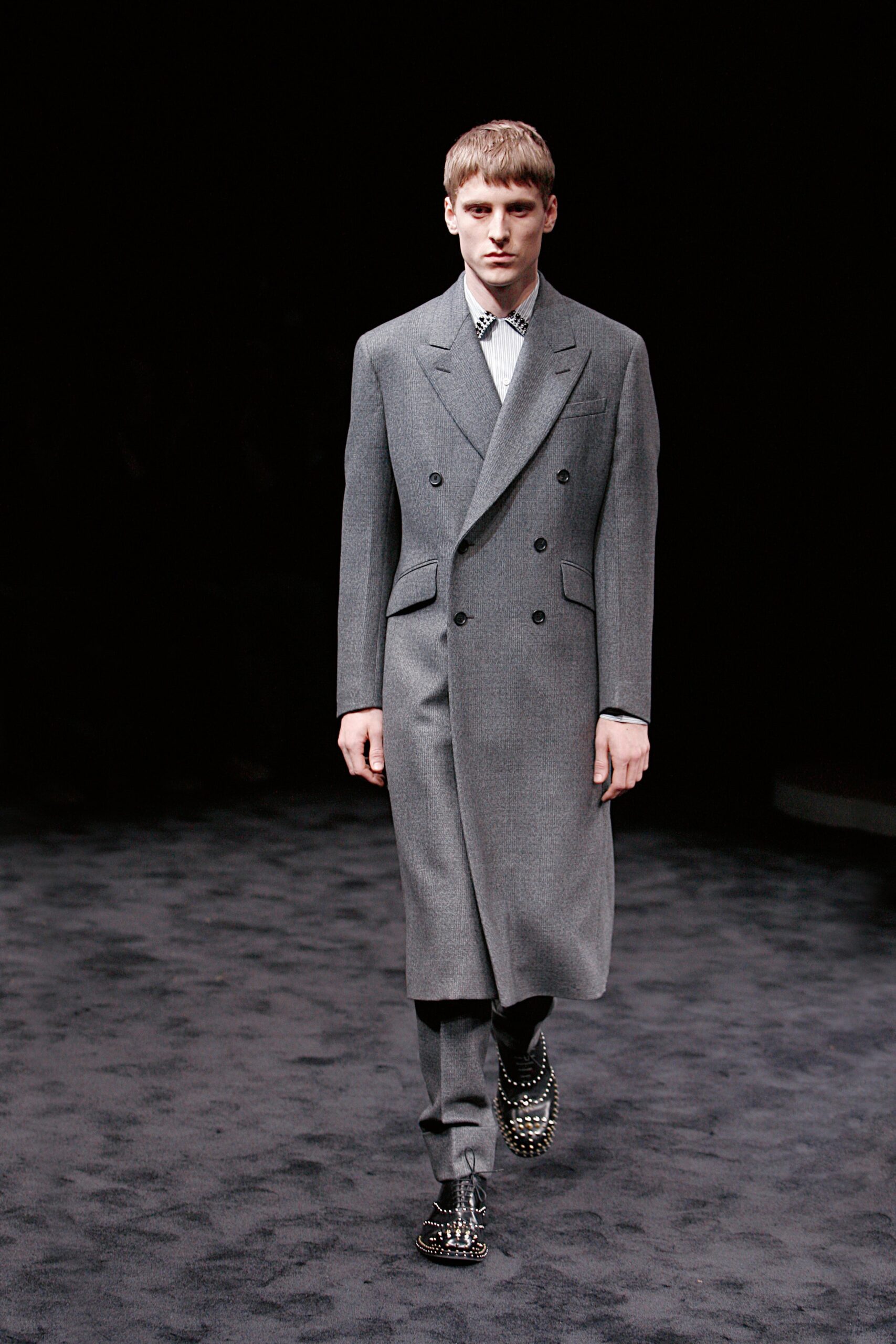 Prada F/W 09 Menswear Look 17