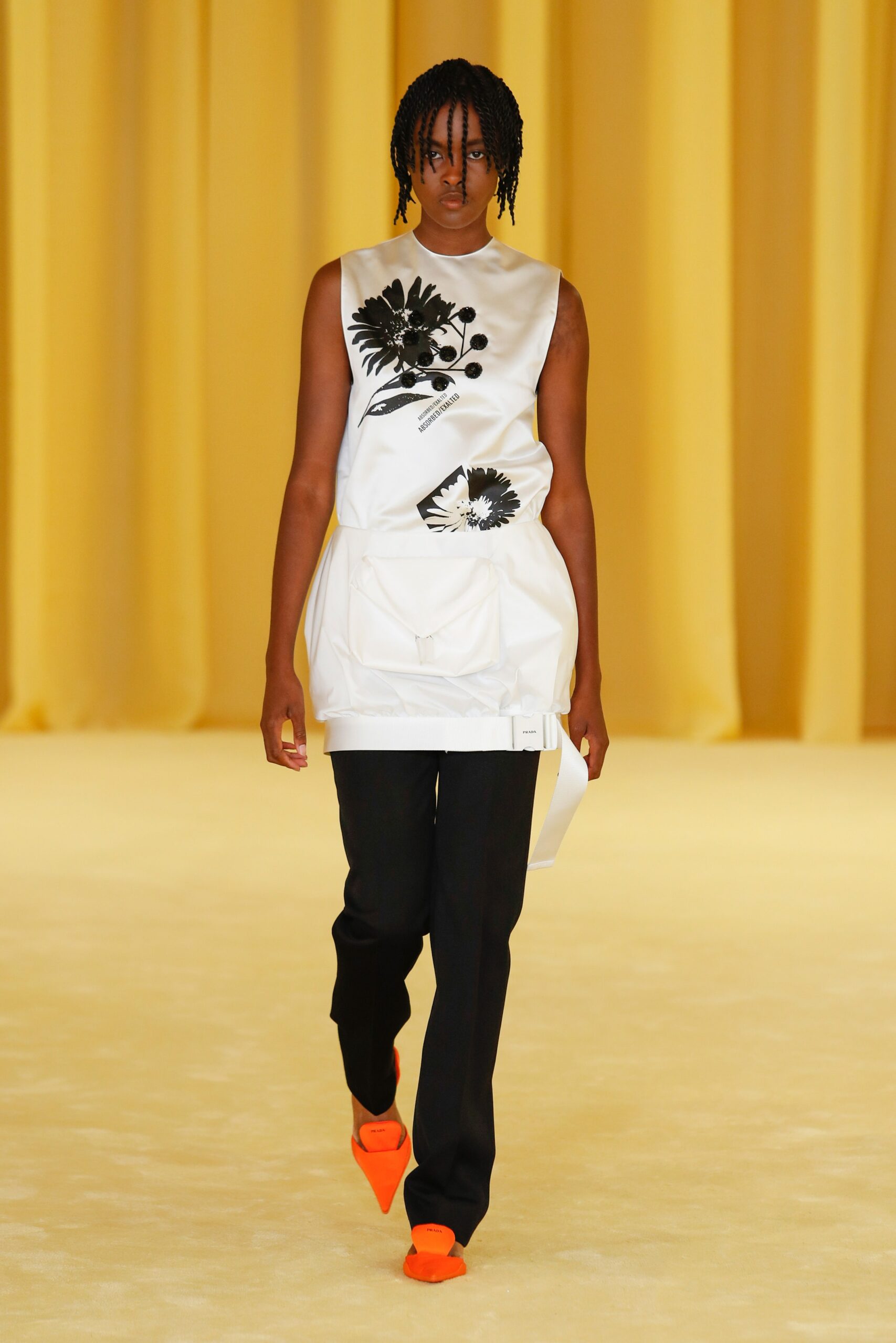 Prada S/S 21 Look 17
