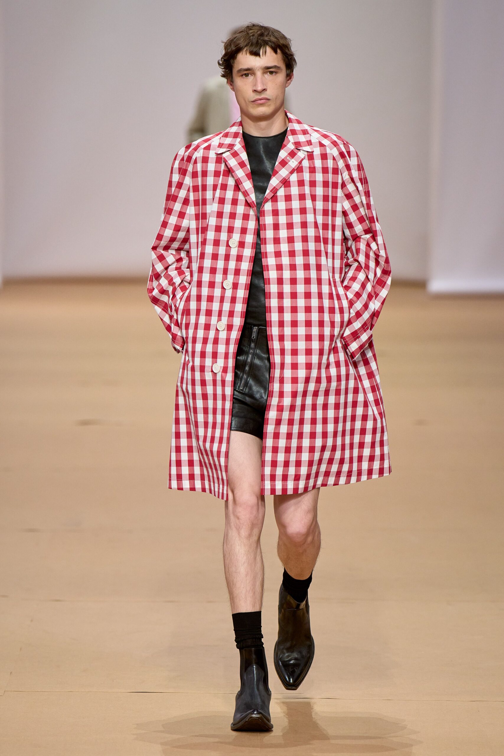 Prada S/S 23 Menswear Look 17