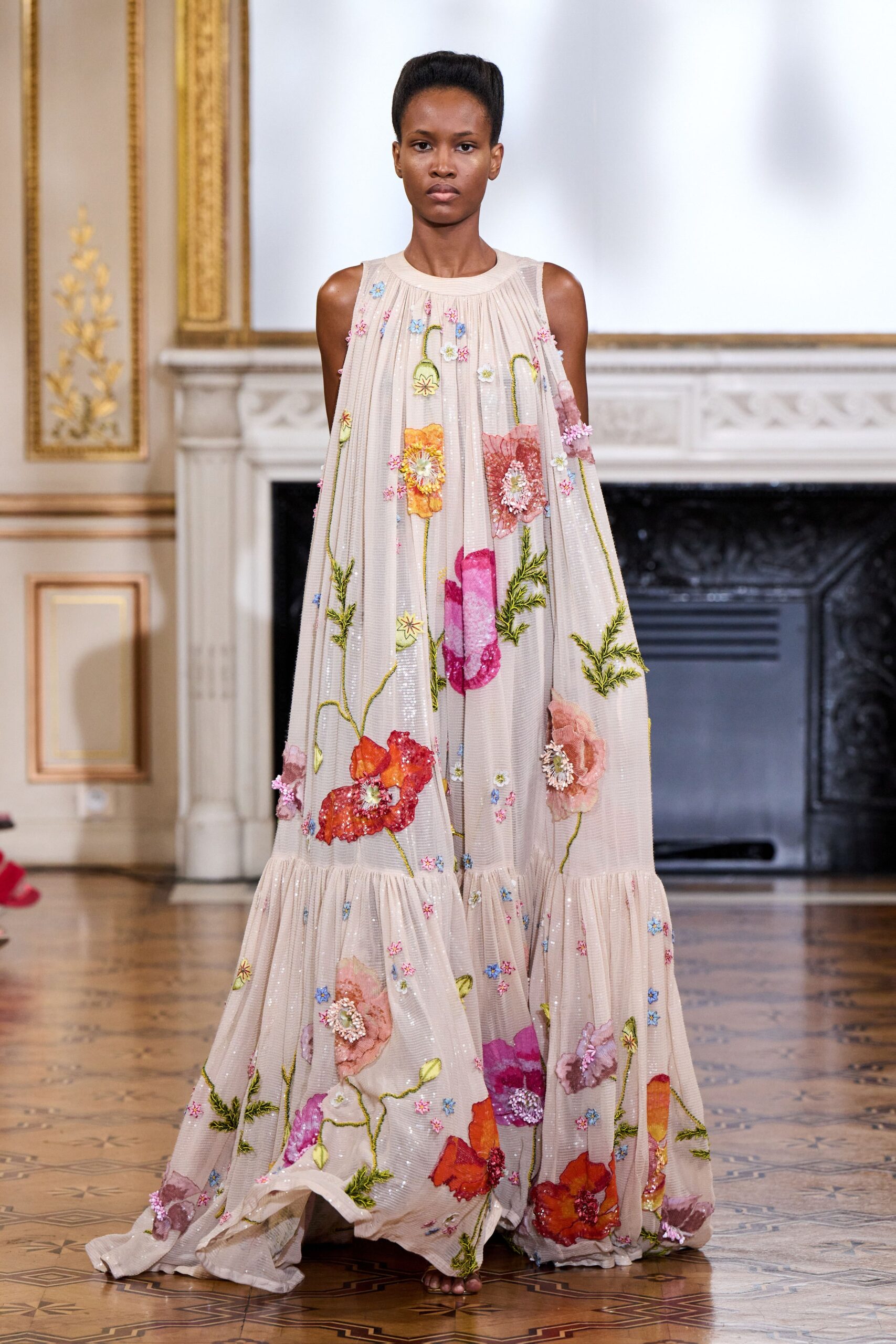 Rahul Mishra F/W 22 Couture Look 17