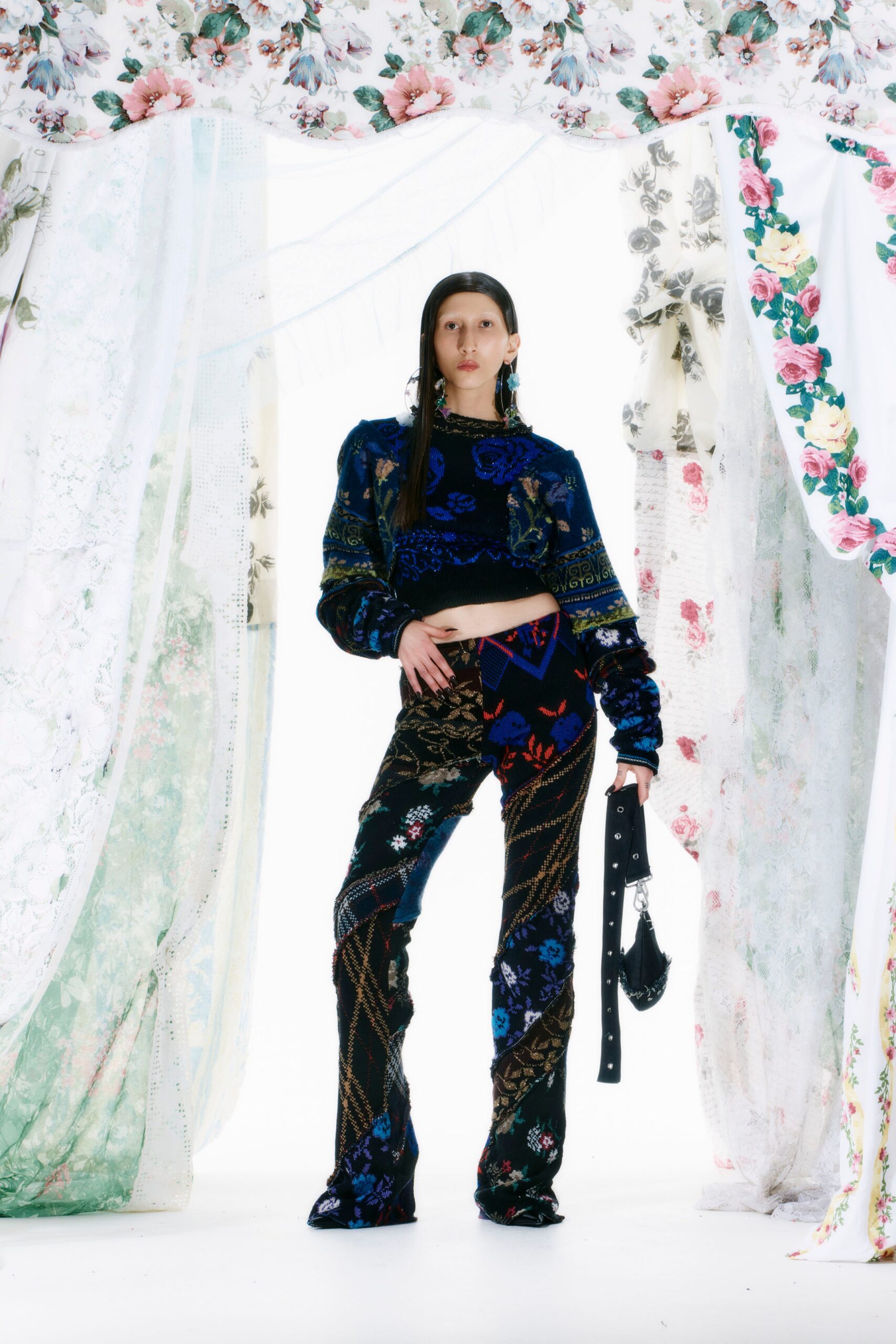 Rave Review F/W 23 Look 18