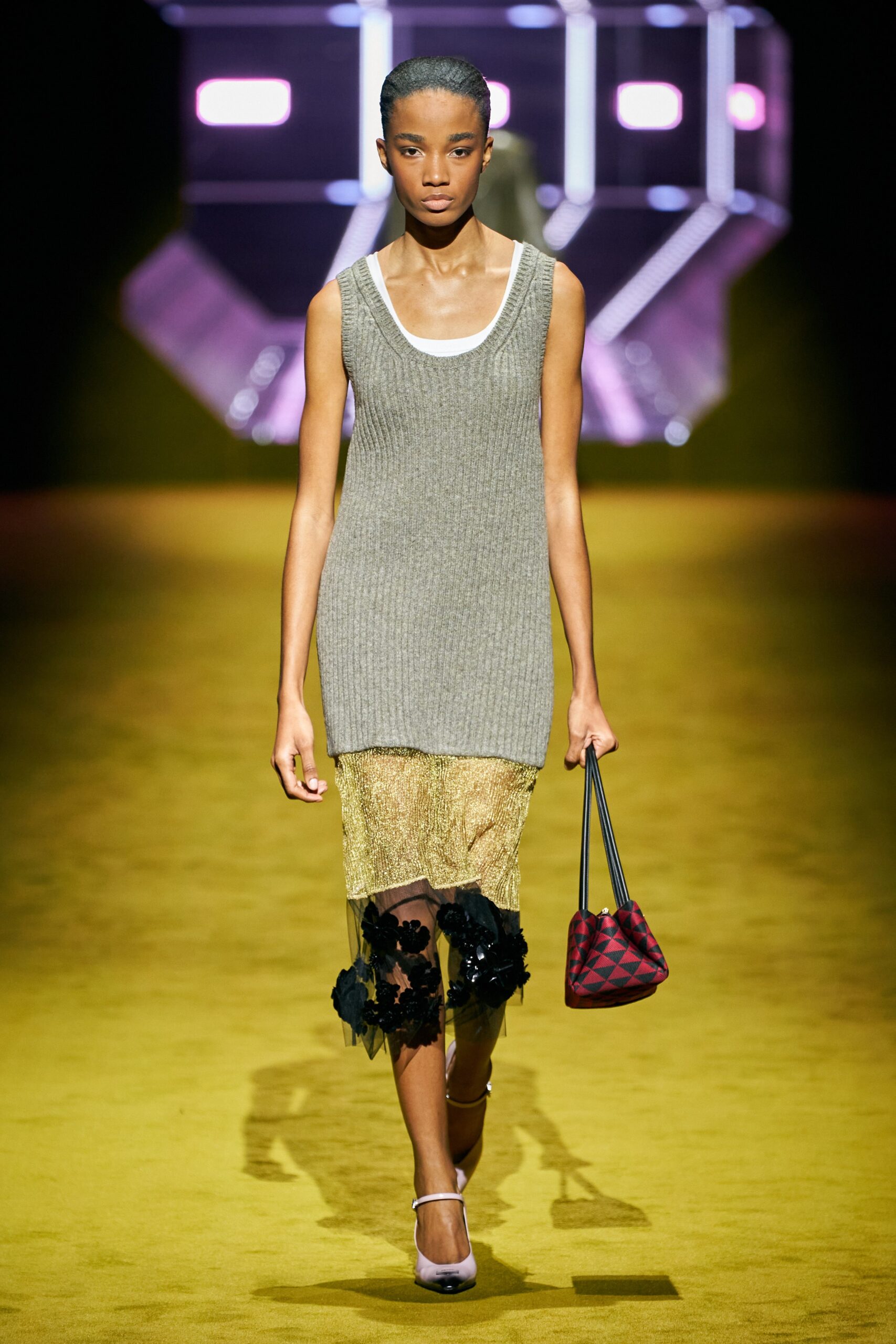 Prada F/W 22 Look 19