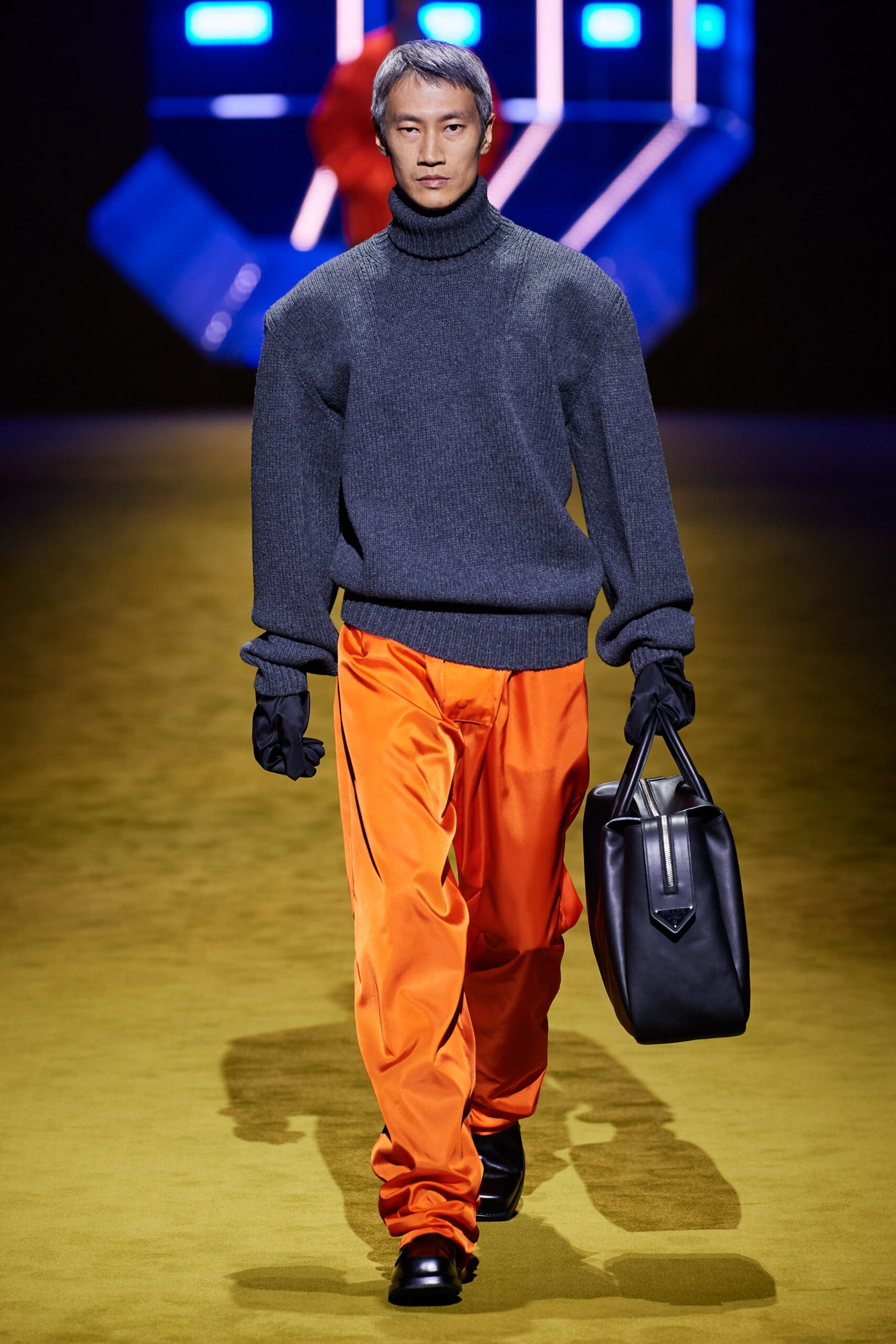 Prada F/W 22 Menswear Look 20