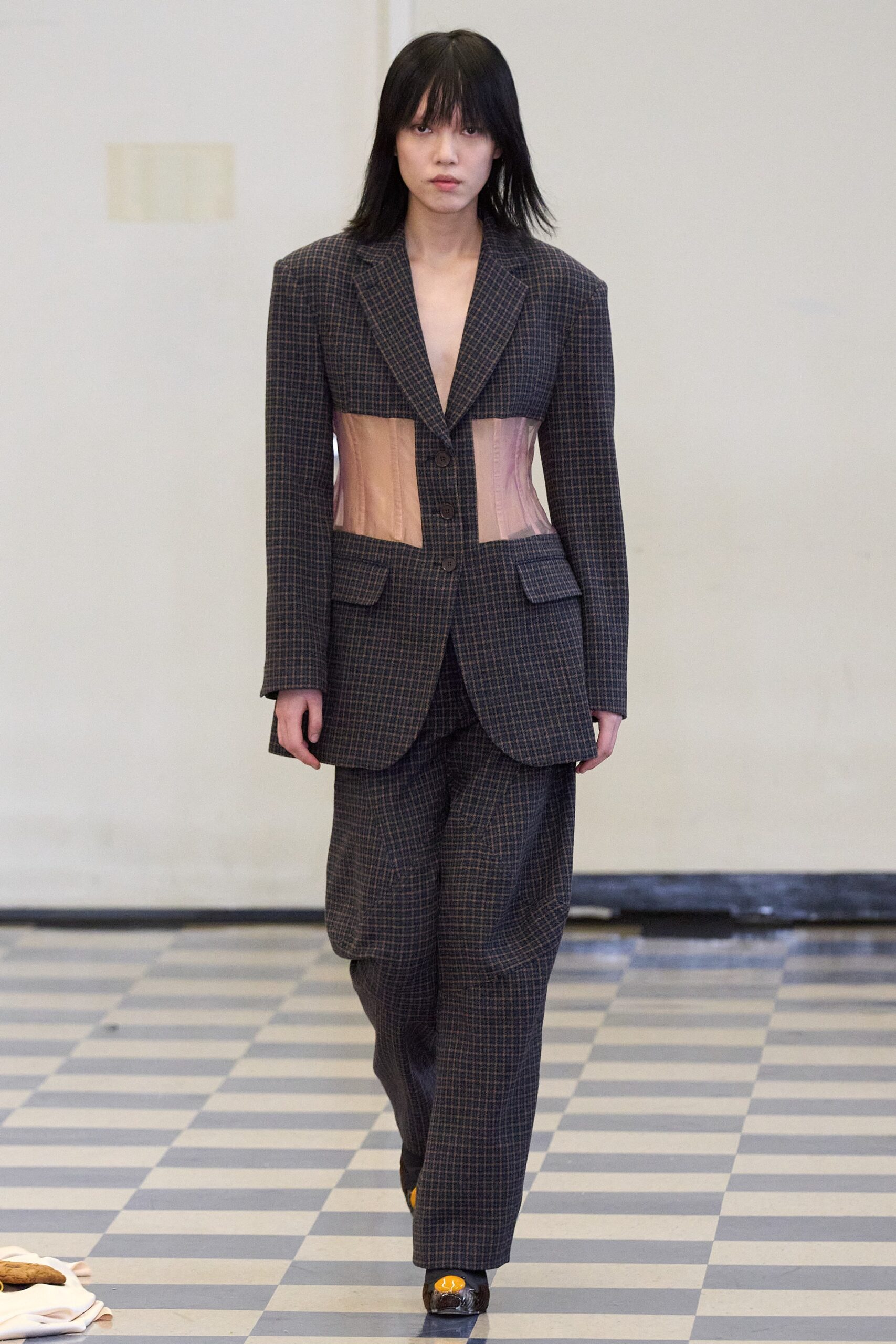 Puppets and Puppets F/W 23 Look 20