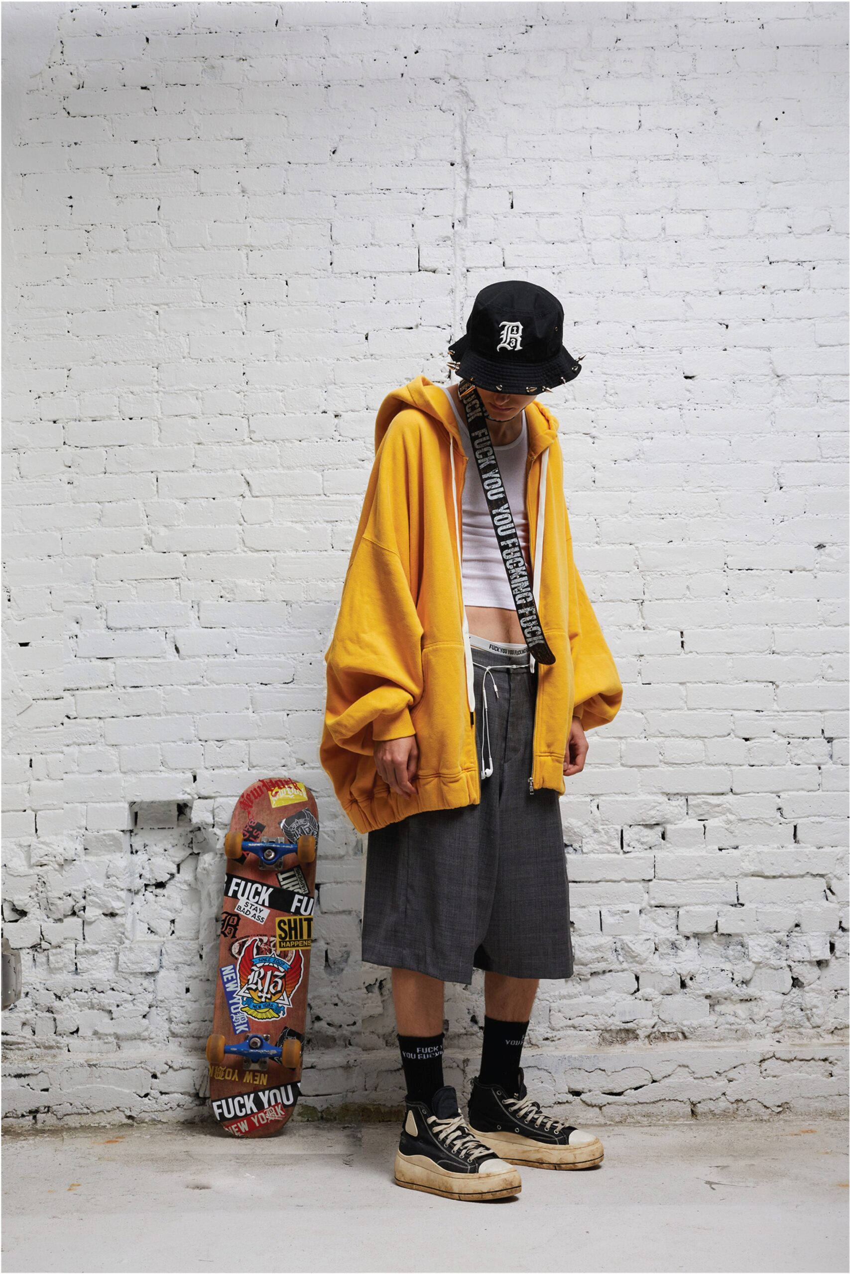 R13 S/S 23 Look 21