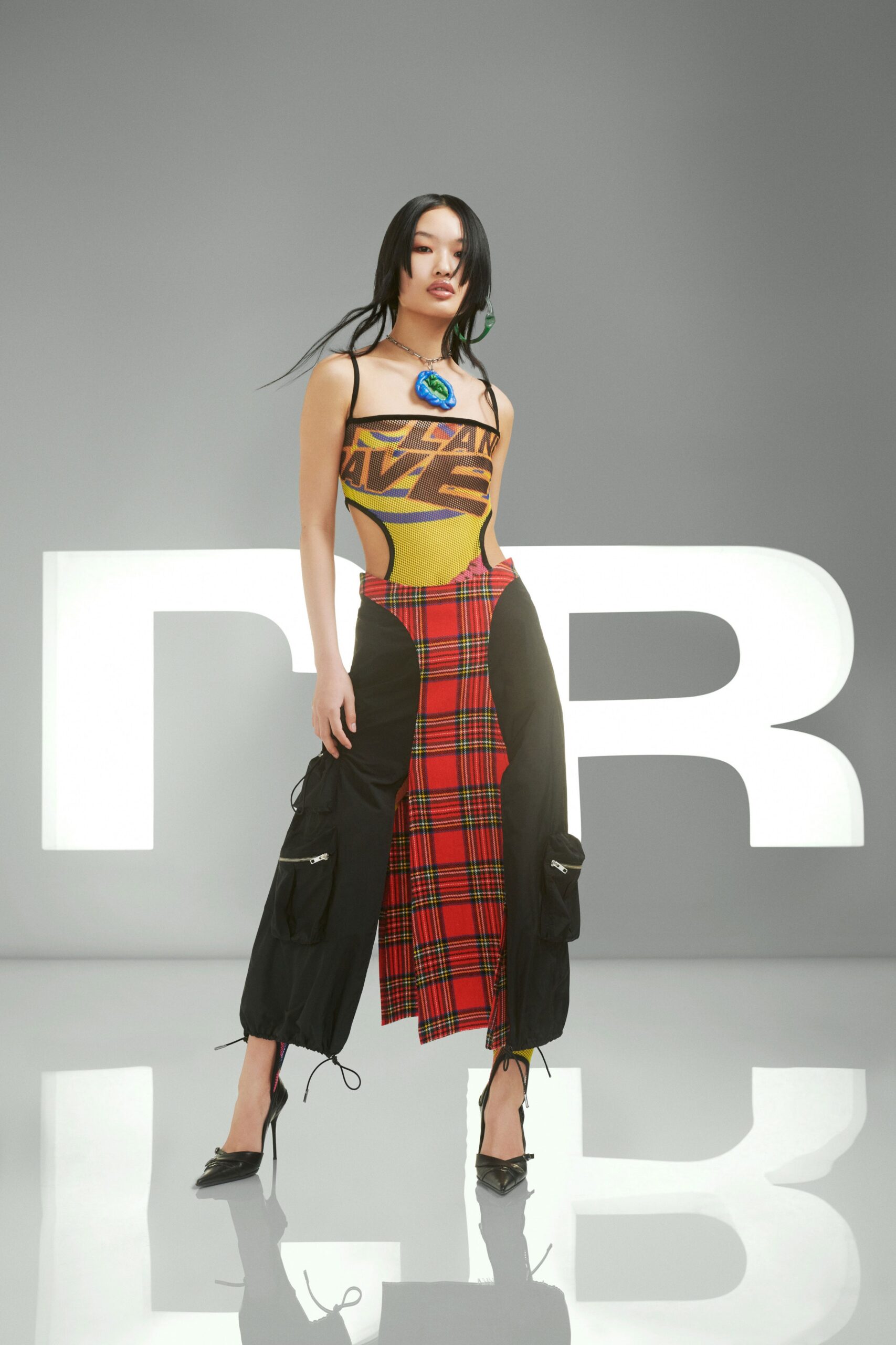 Rave Review F/W 22 Look 21