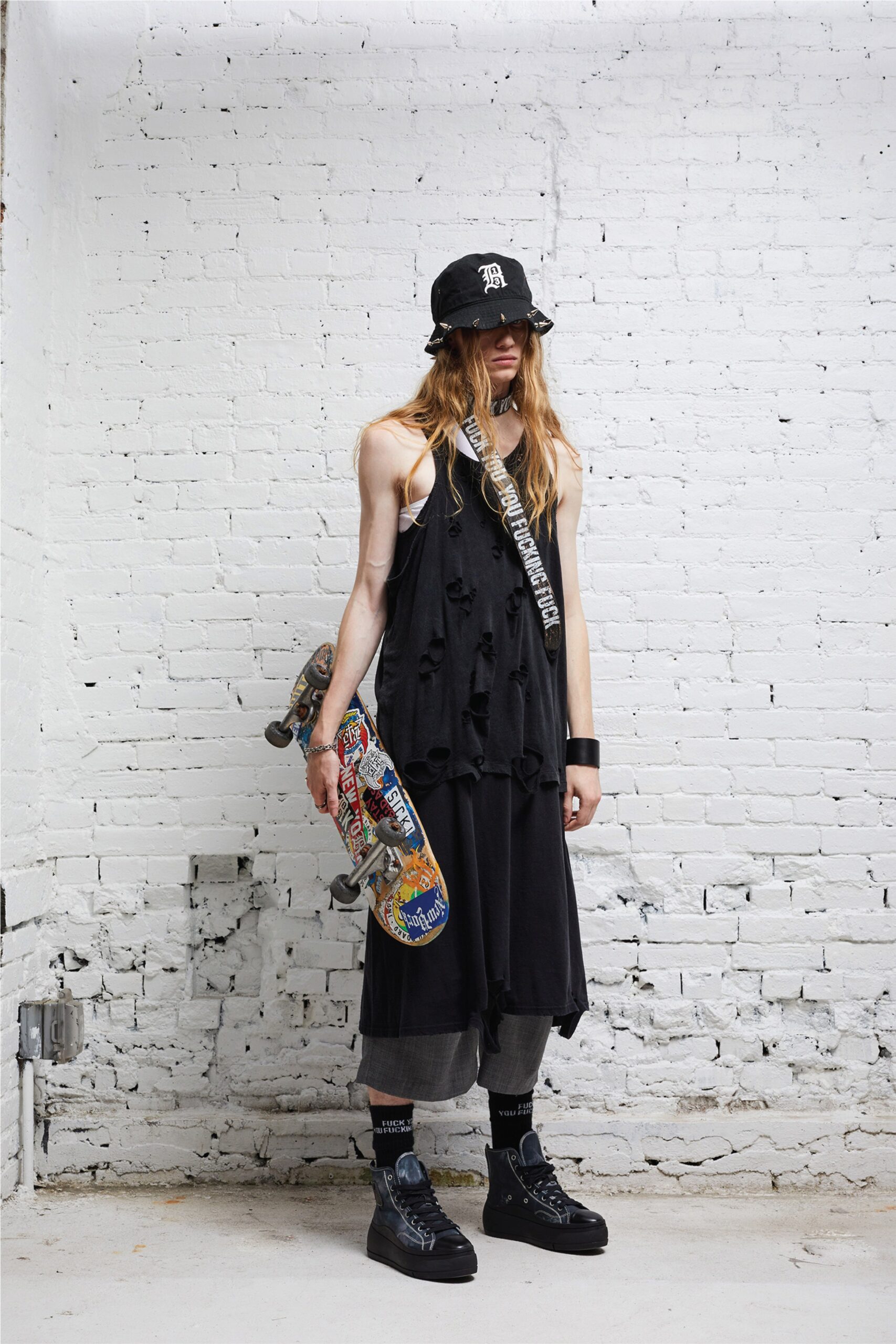 R13 S/S 23 Look 24