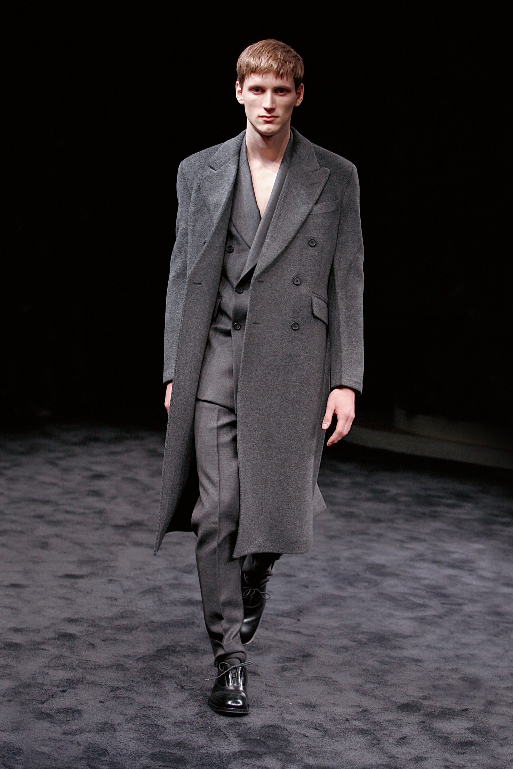 Prada F/W 09 Menswear Look 25