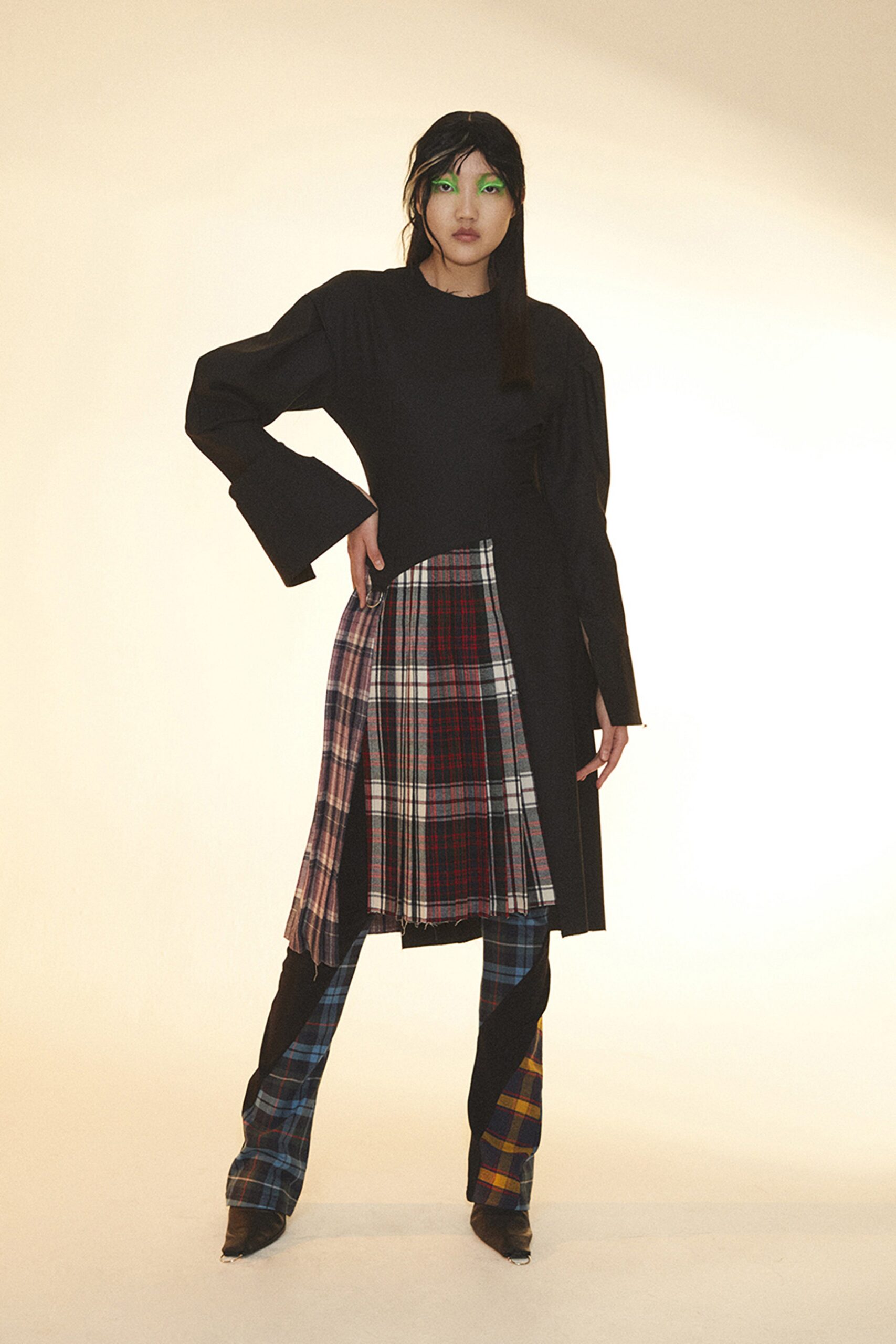 Rave Review Stockholm F/W 21 Look 25