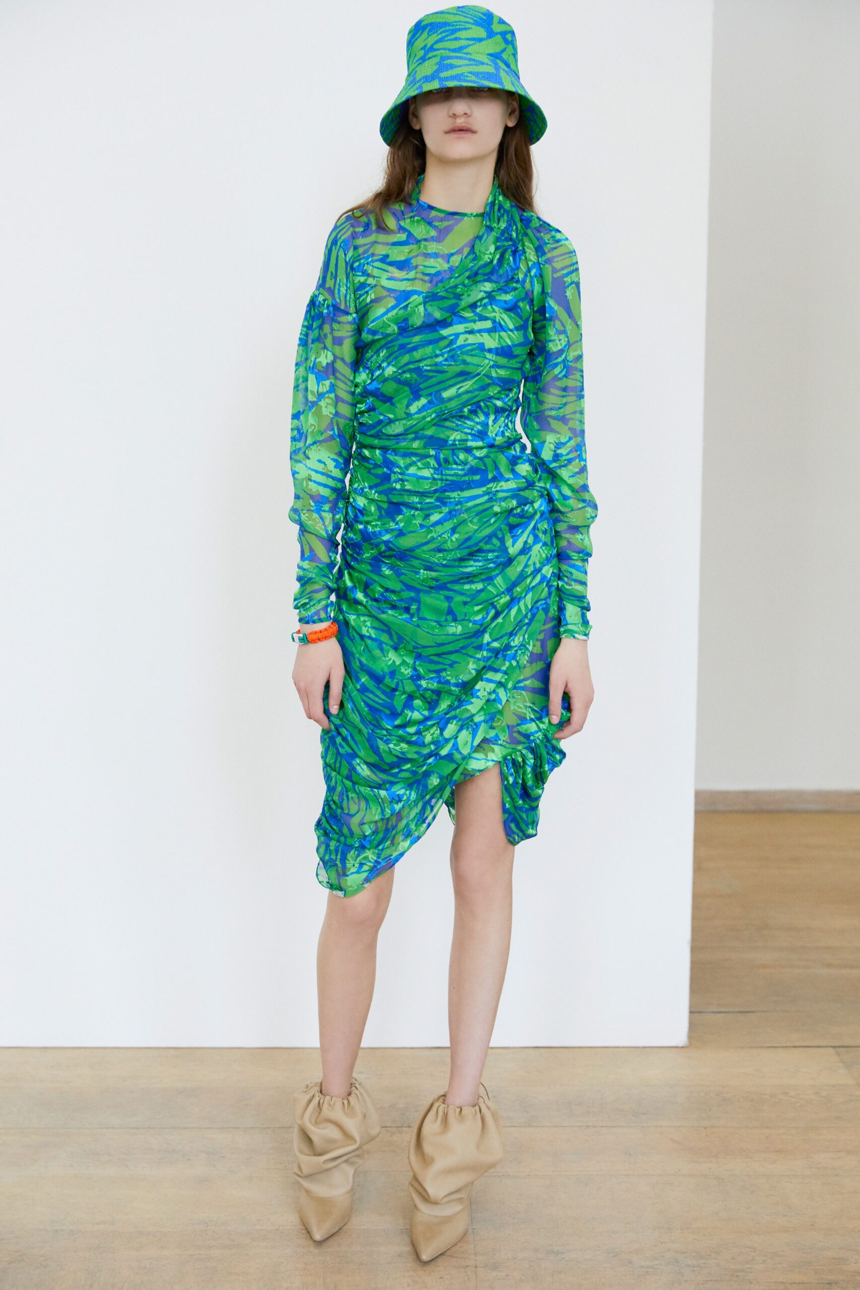 Preen by Thornton Bregazzi Resort 19 Look 25