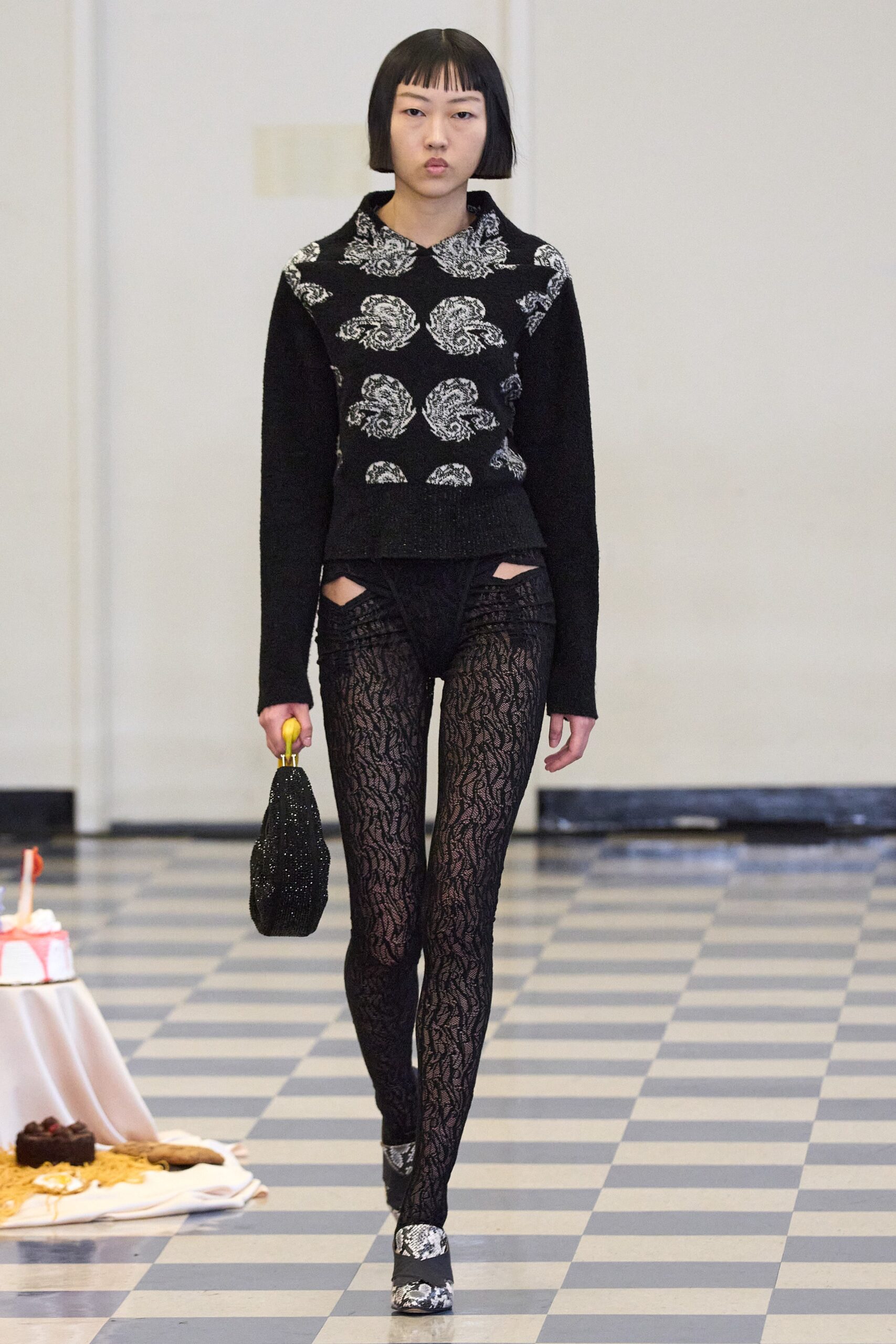 Puppets and Puppets F/W 23 Look 25