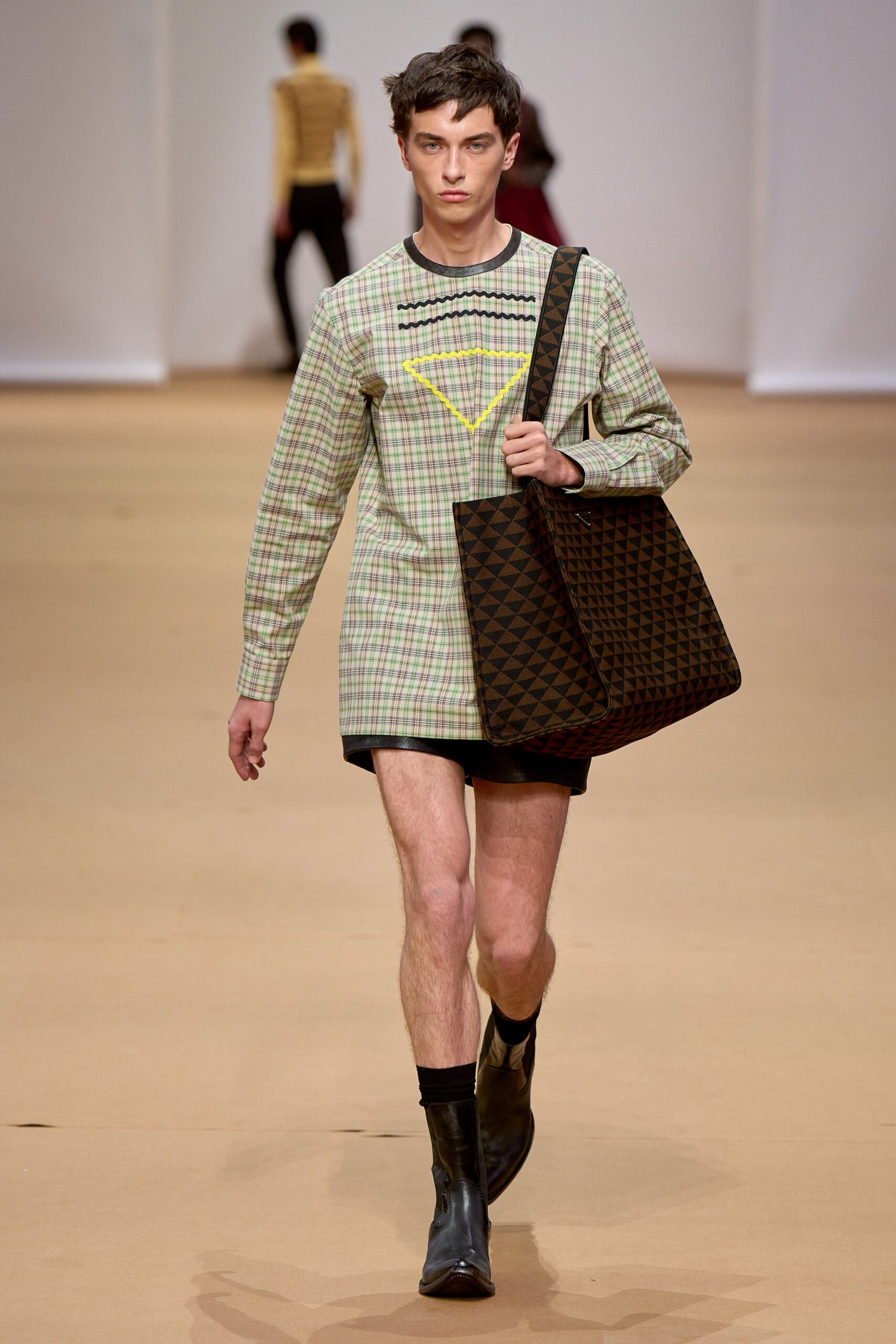 Prada S/S 23 Menswear Look 26