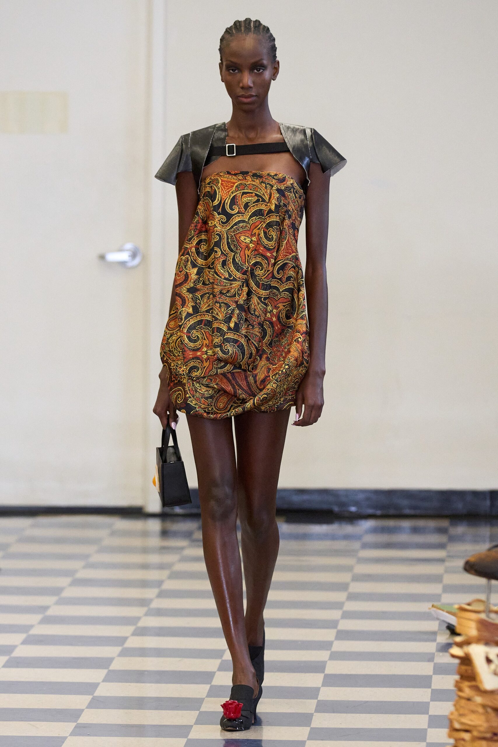 Puppets and Puppets F/W 23 Look 26