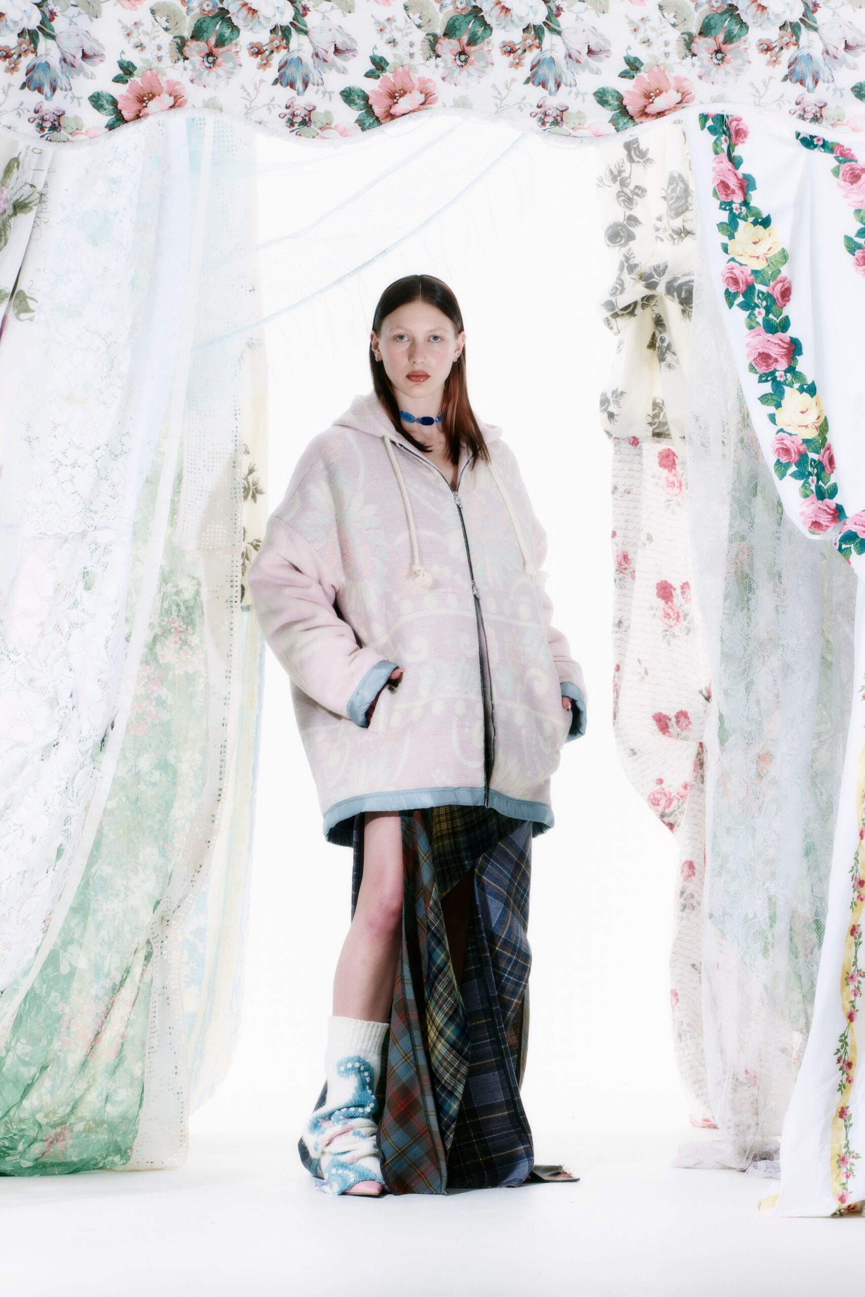 Rave Review F/W 23 Look 26