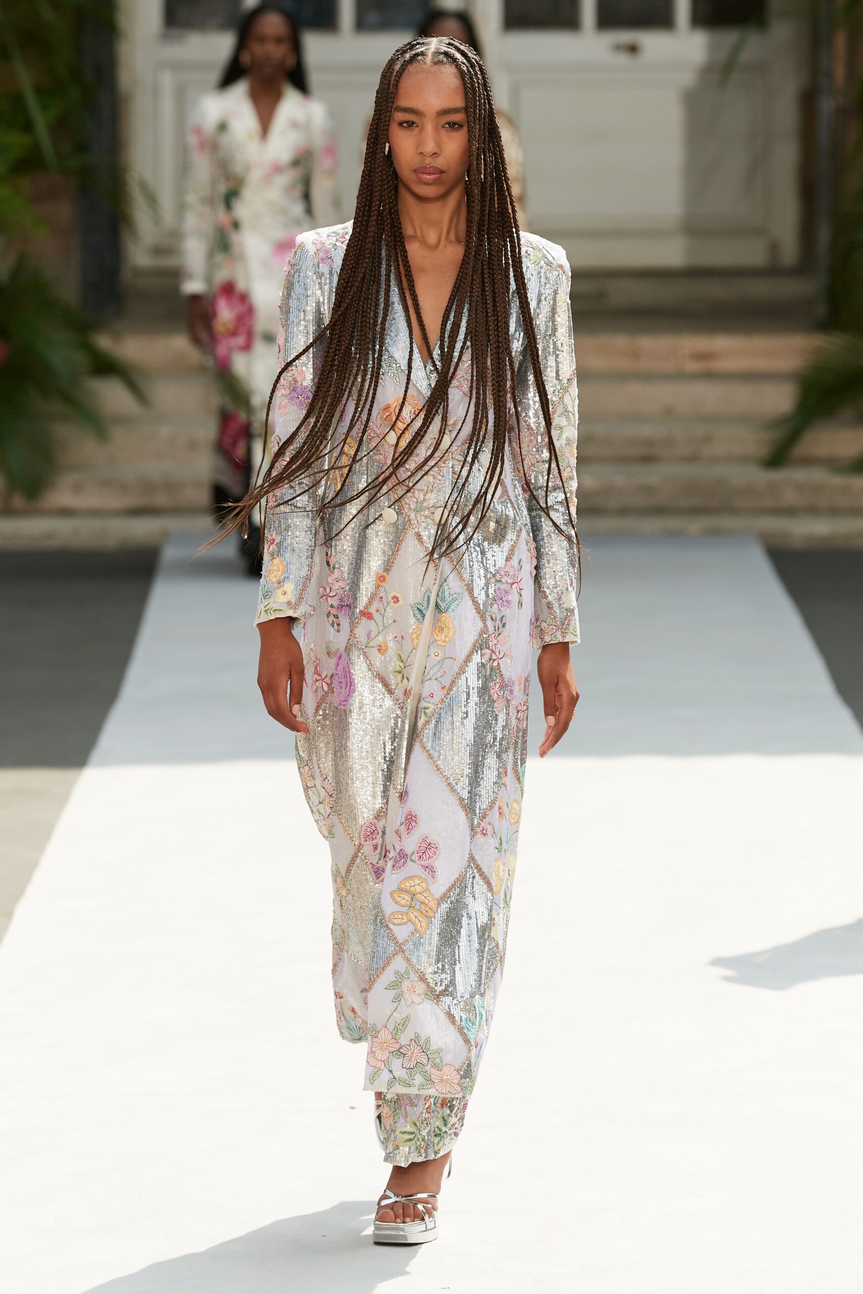 Rahul Mishra F/W 23 Couture Look 30