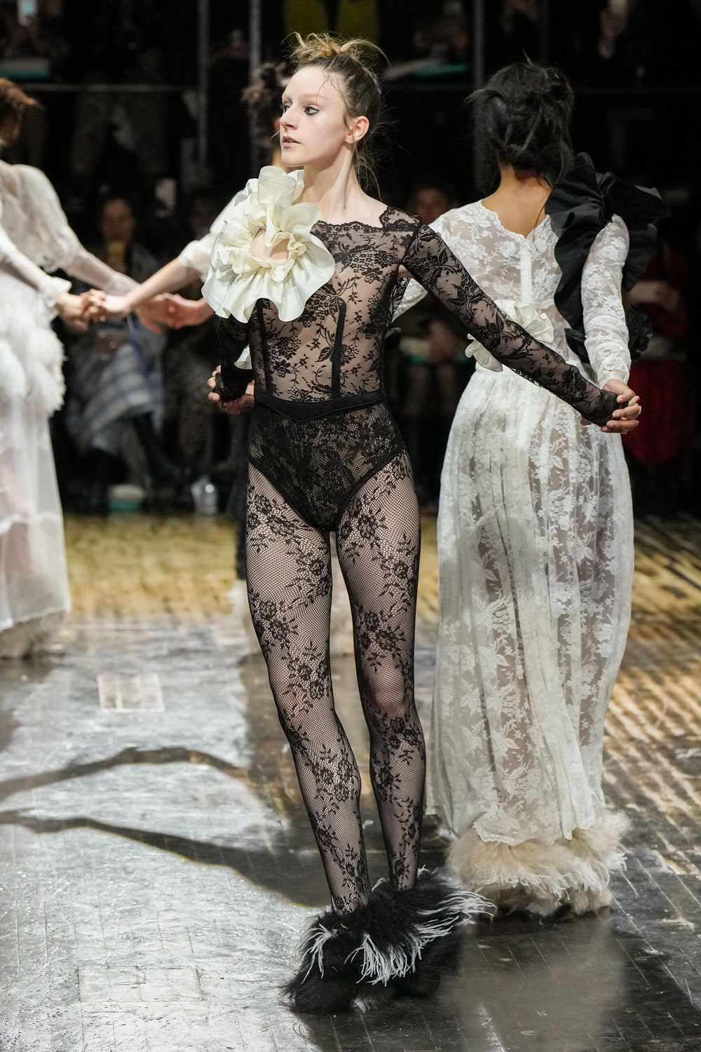 Preen by Thornton Bregazzi F/W 22 Look 32