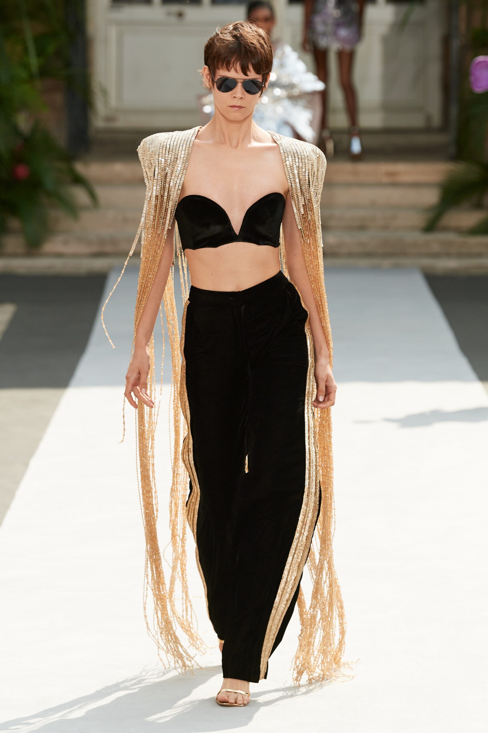Rahul Mishra F/W 23 Couture Look 33