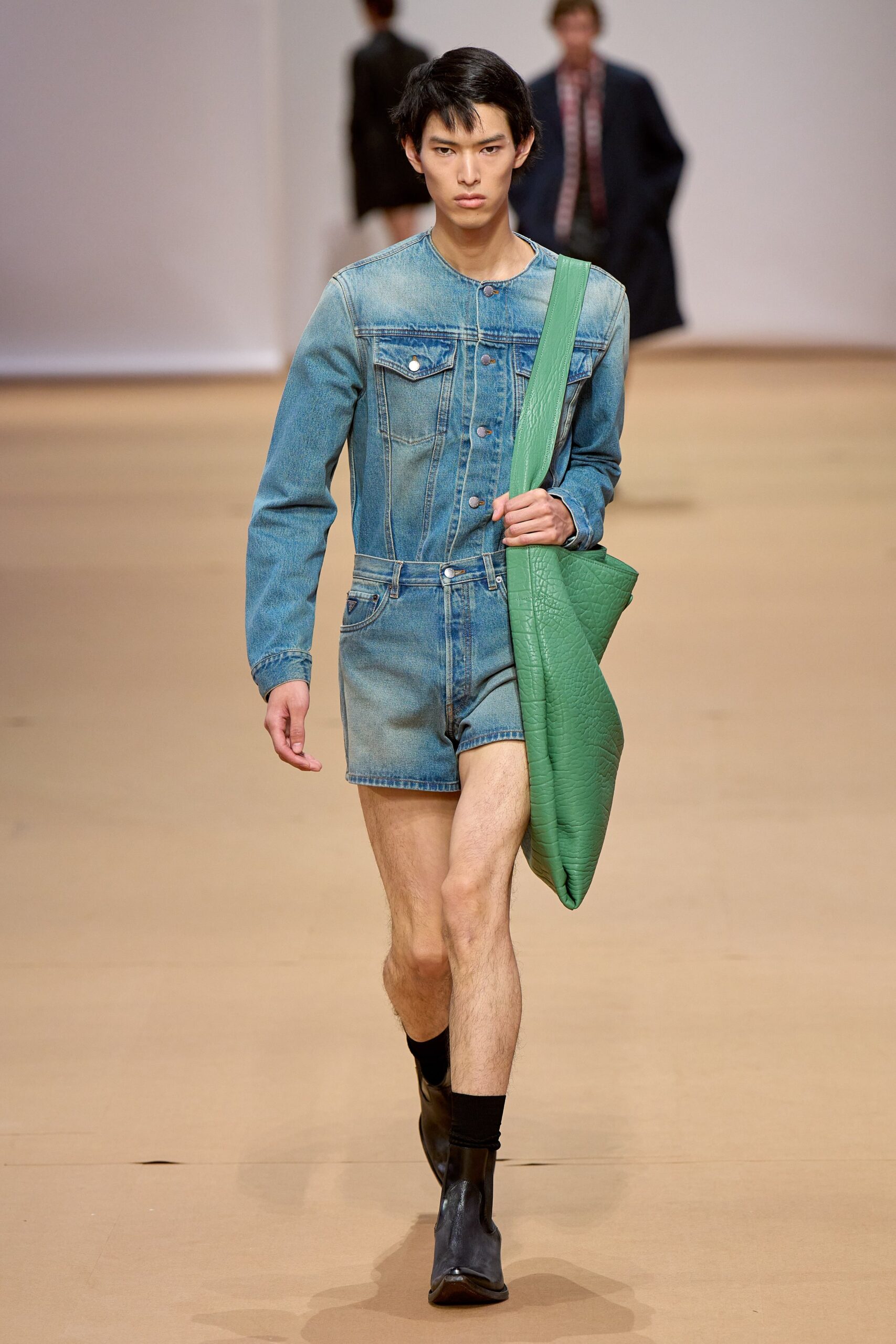 Prada S/S 23 Menswear Look 34