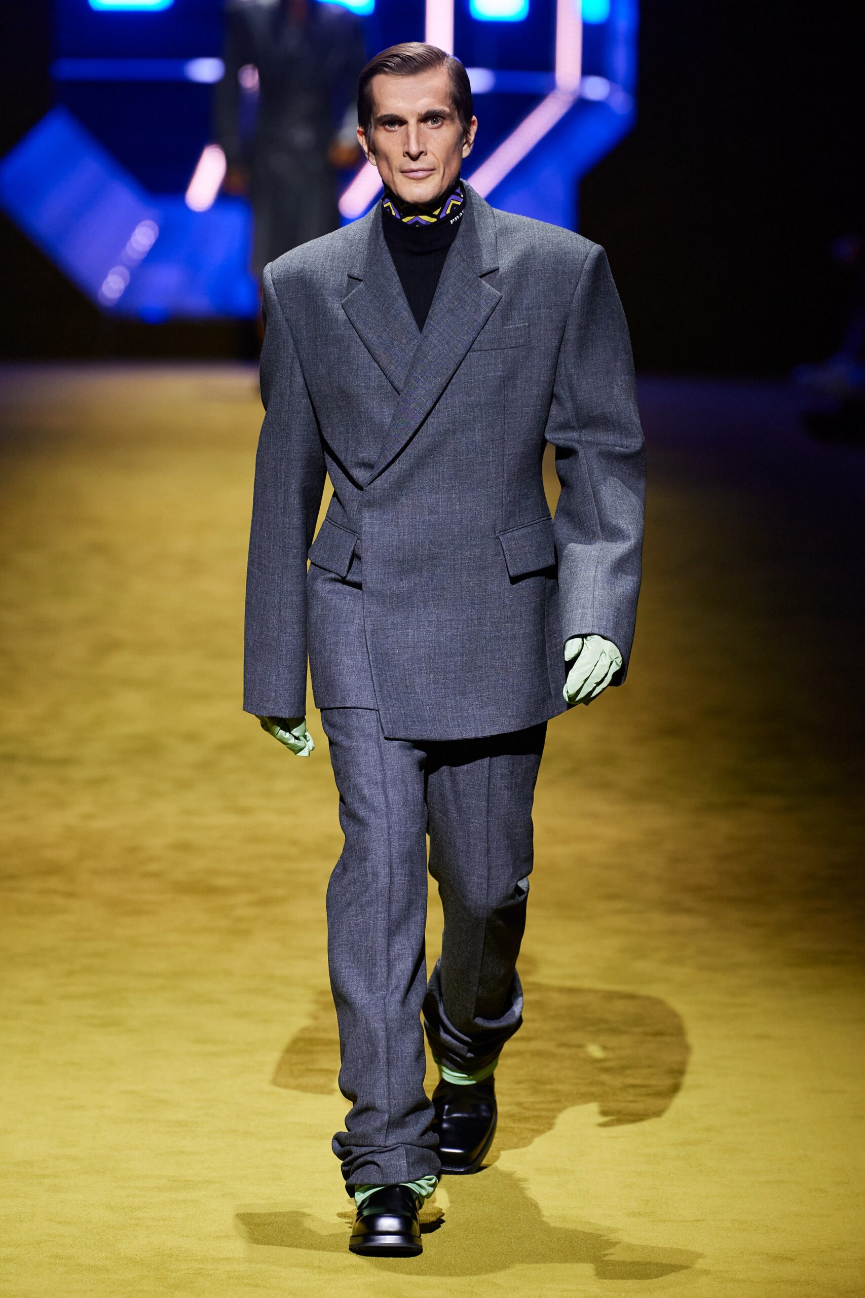 Prada F/W 22 Menswear Look 35