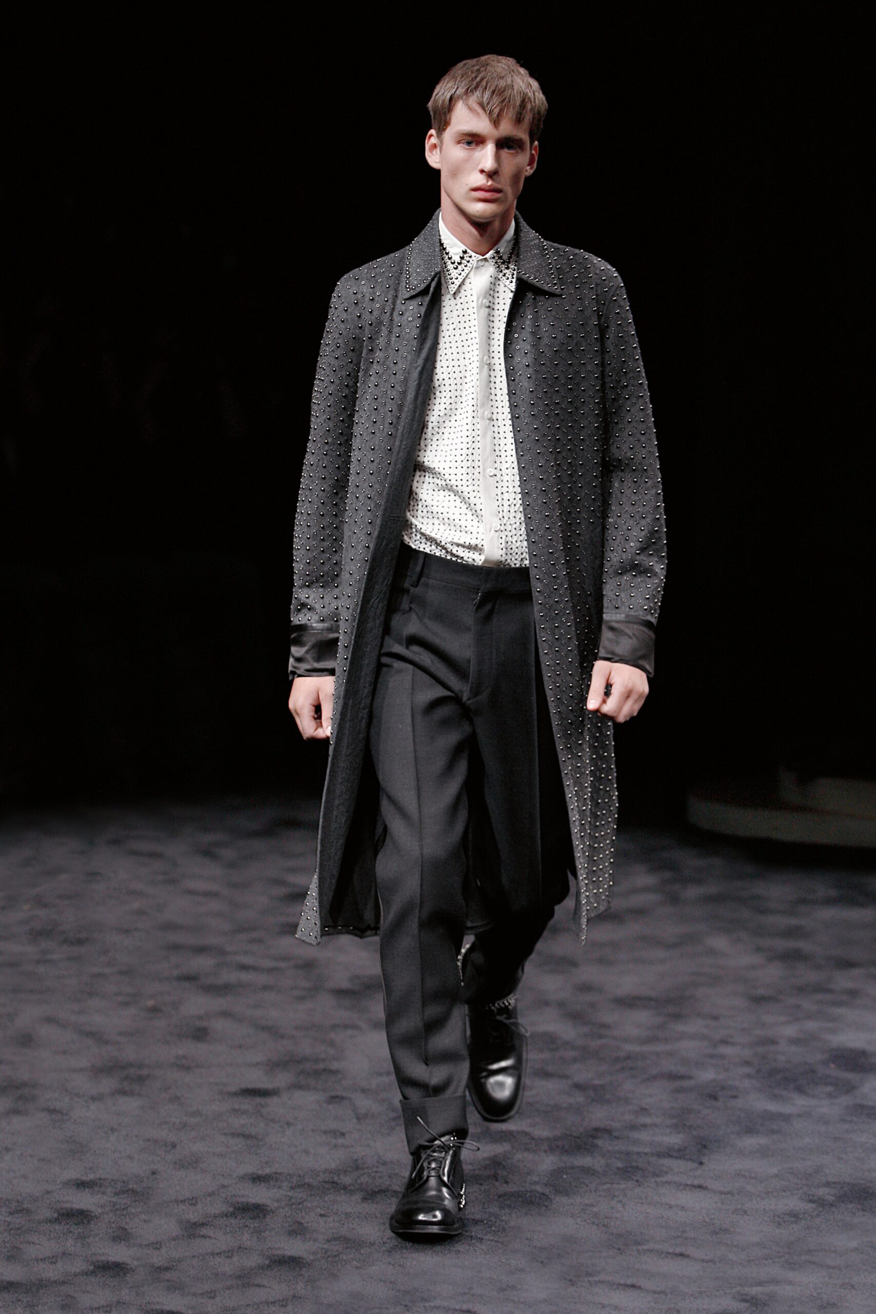 Prada F/W 09 Menswear Look 36