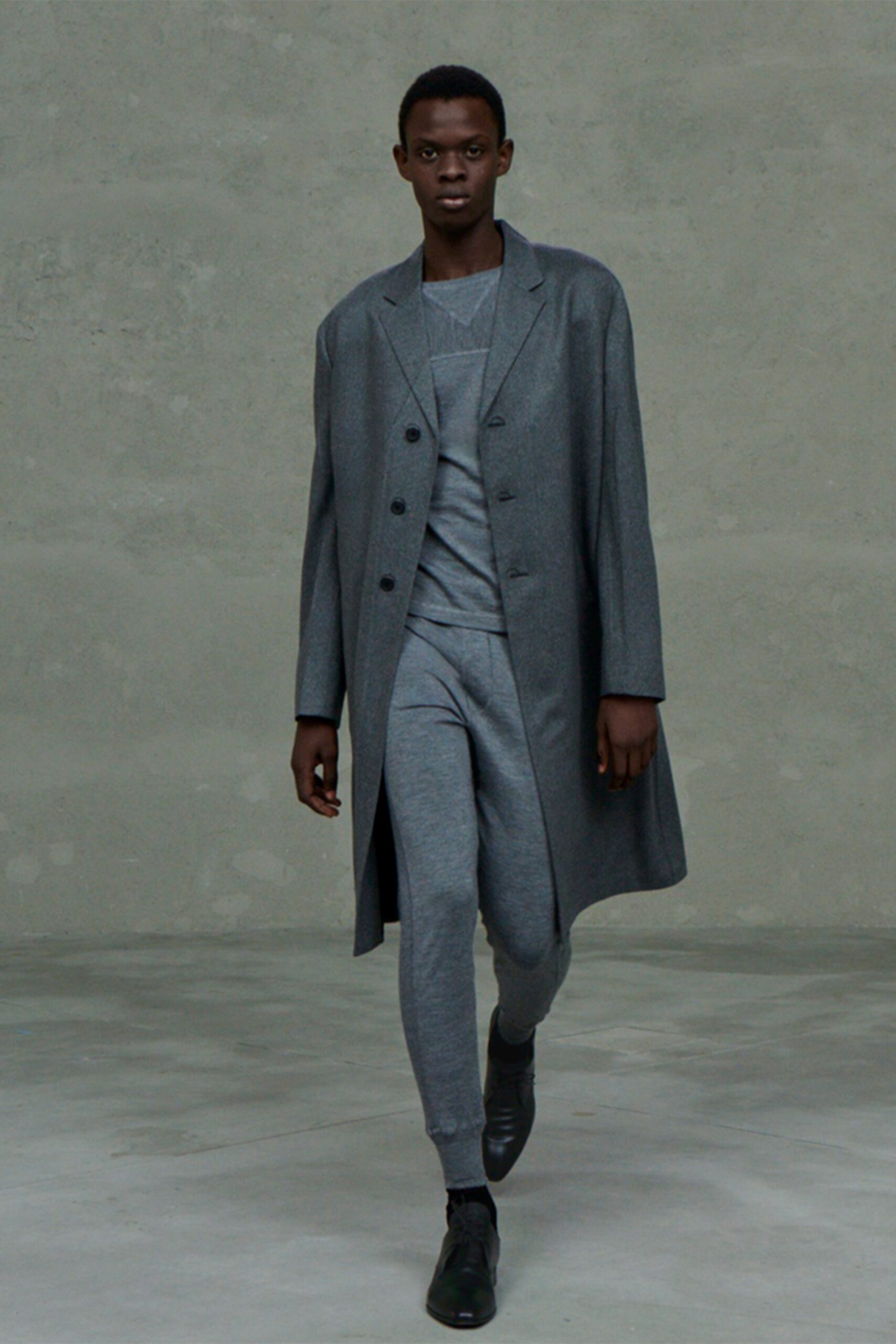 Prada S/S 21 Menswear Look 39