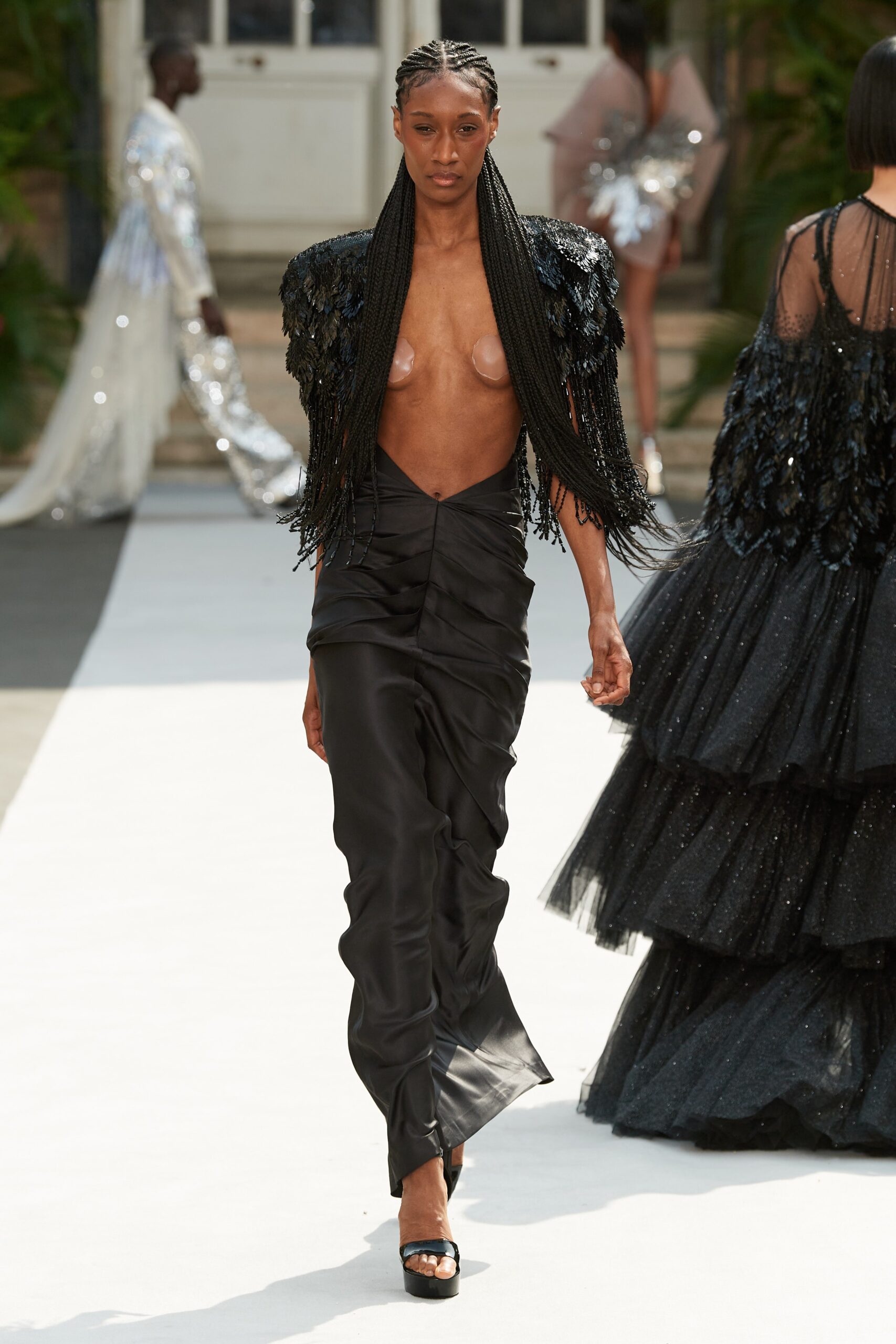 Rahul Mishra F/W 23 Couture Look 42
