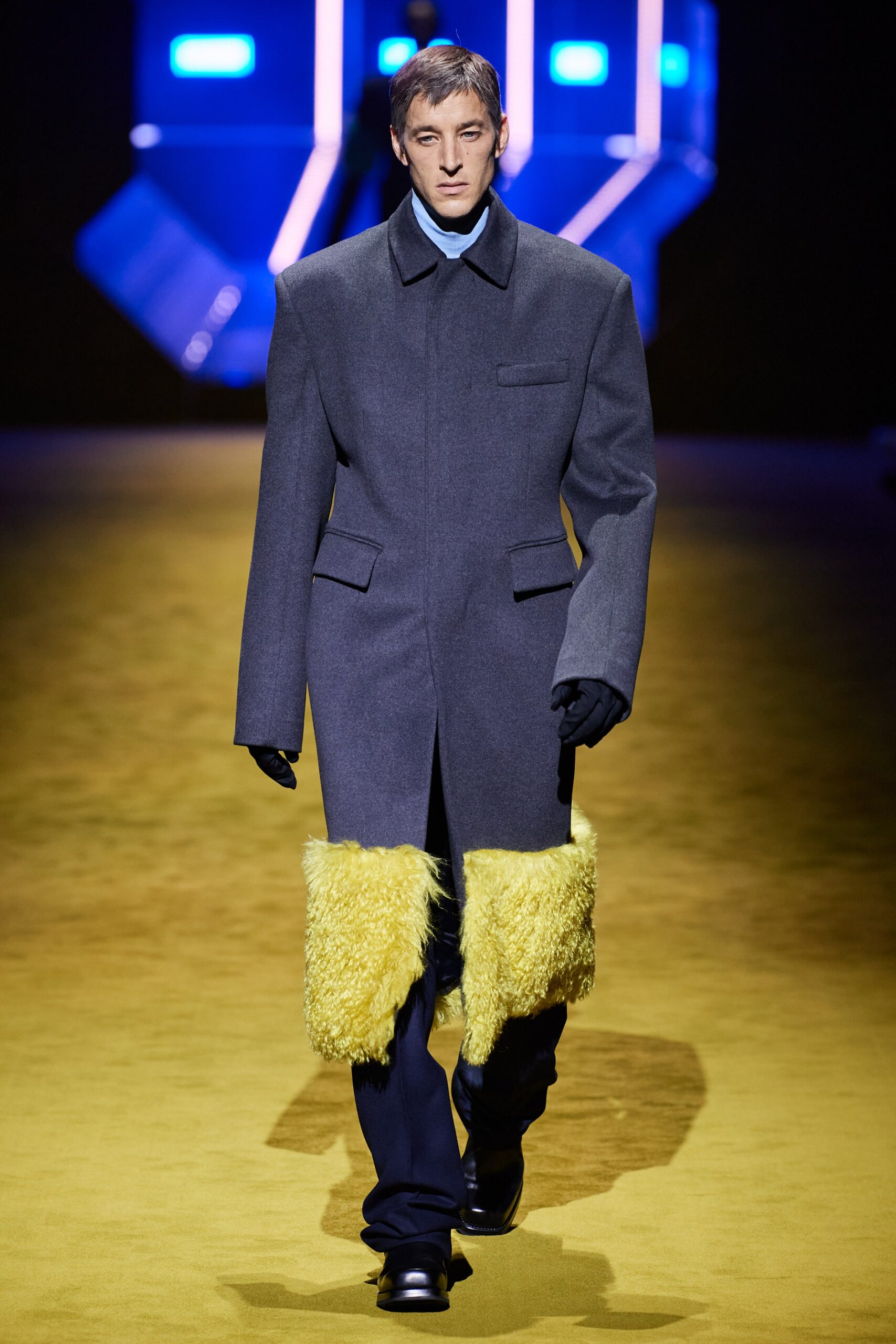 Prada F/W 22 Menswear Look 45