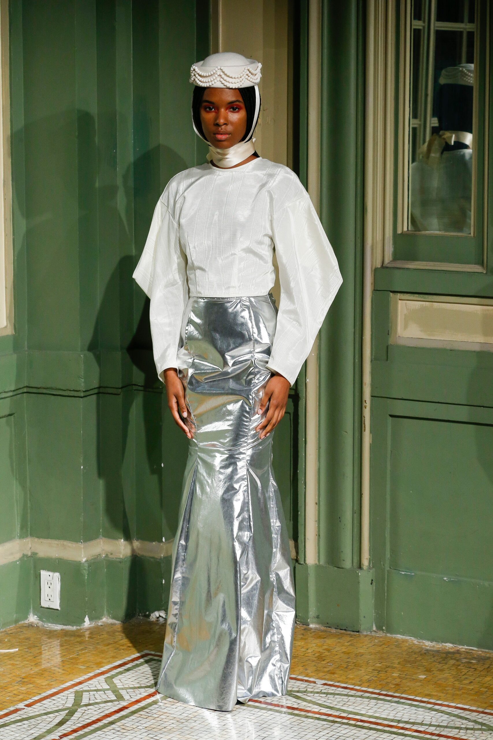 Puppets and Puppets S/S 20 Look 32