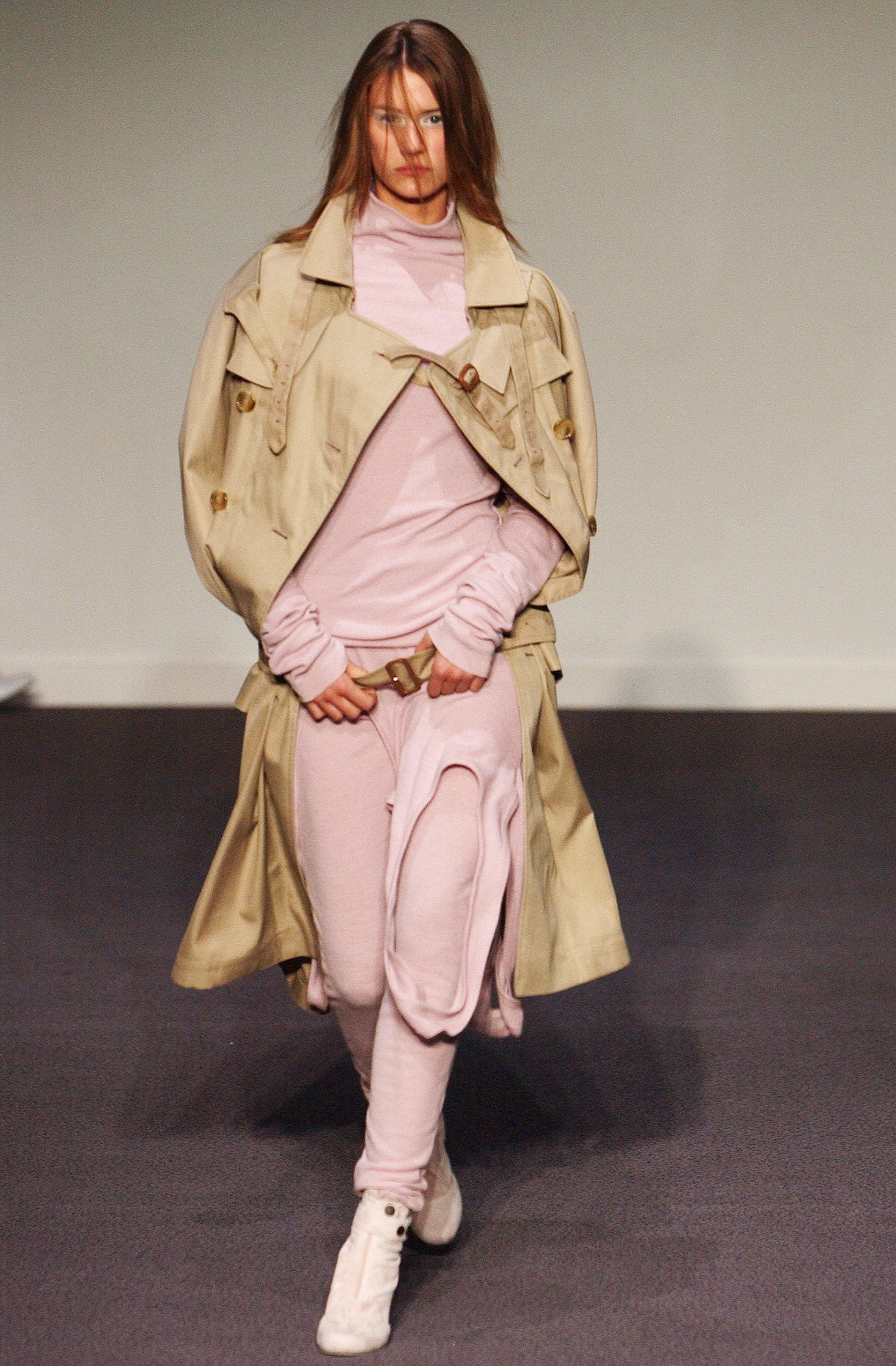 Preen by Thornton Bregazzi F/W 03 Look 19
