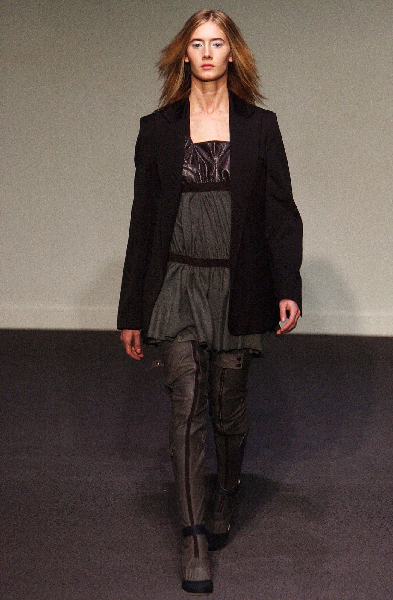 Preen by Thornton Bregazzi F/W 03 Look 36