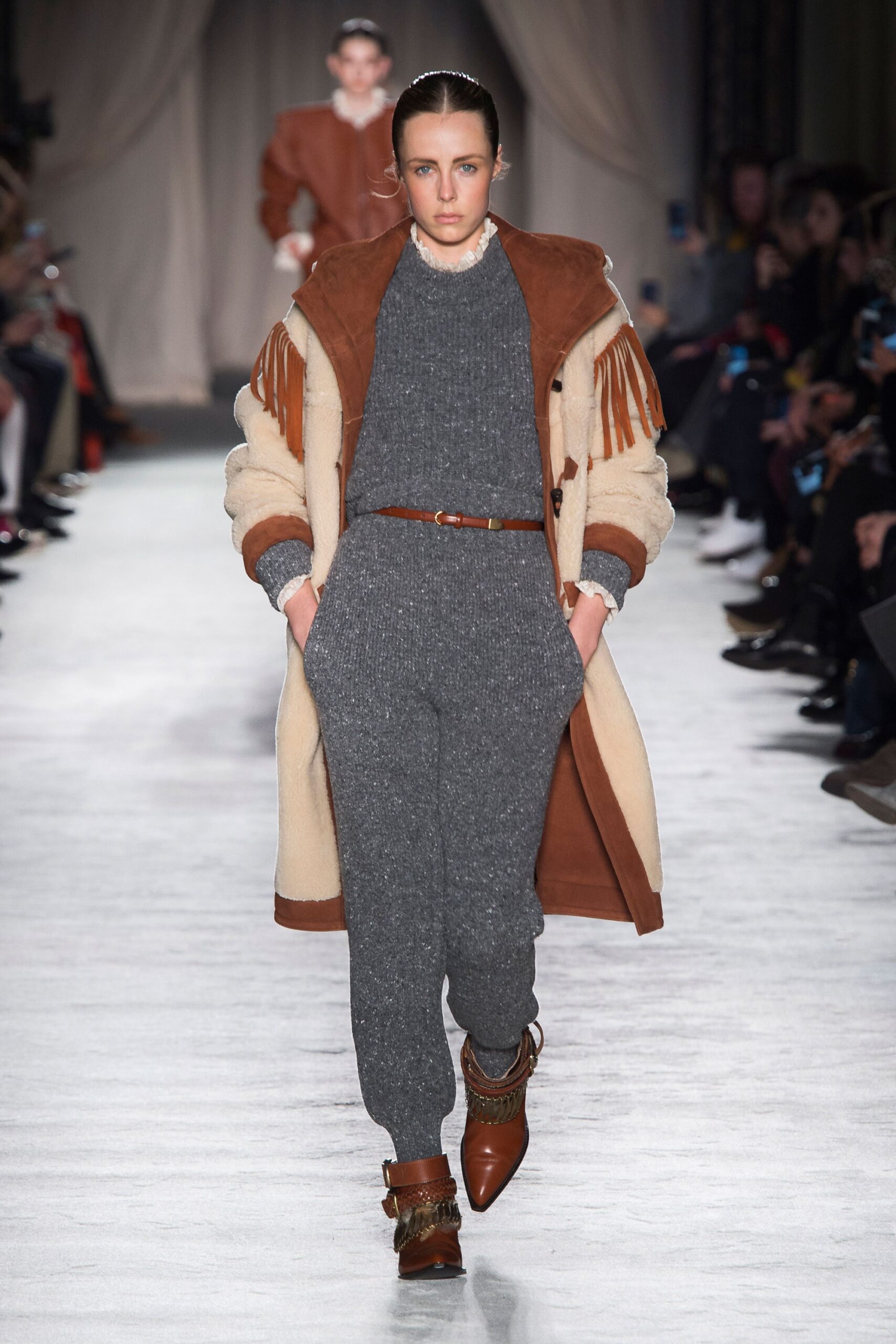 Philosophy di Lorenzo Serafini F/W 18 Look 1