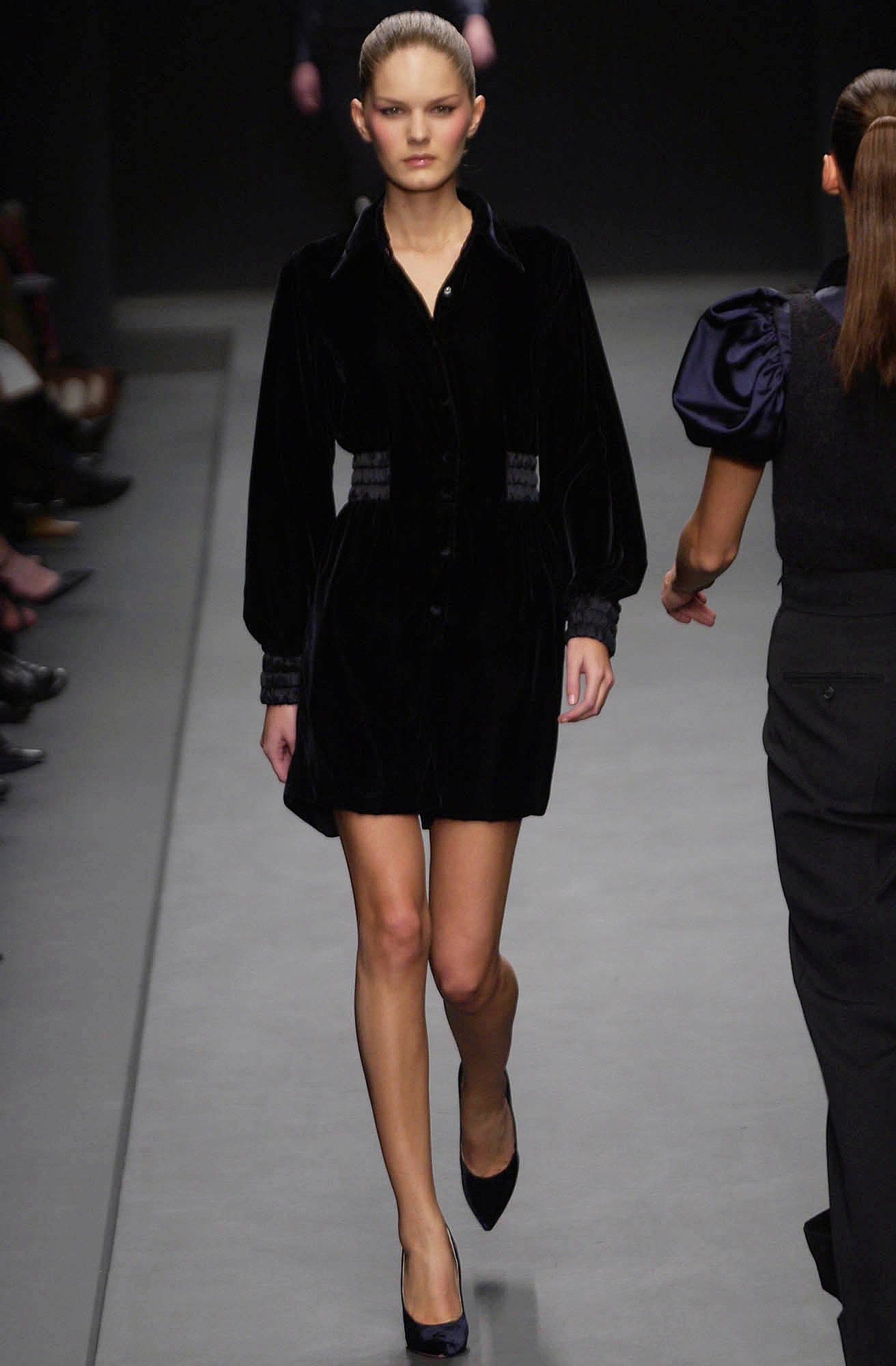Prada F/W 02 Look 20