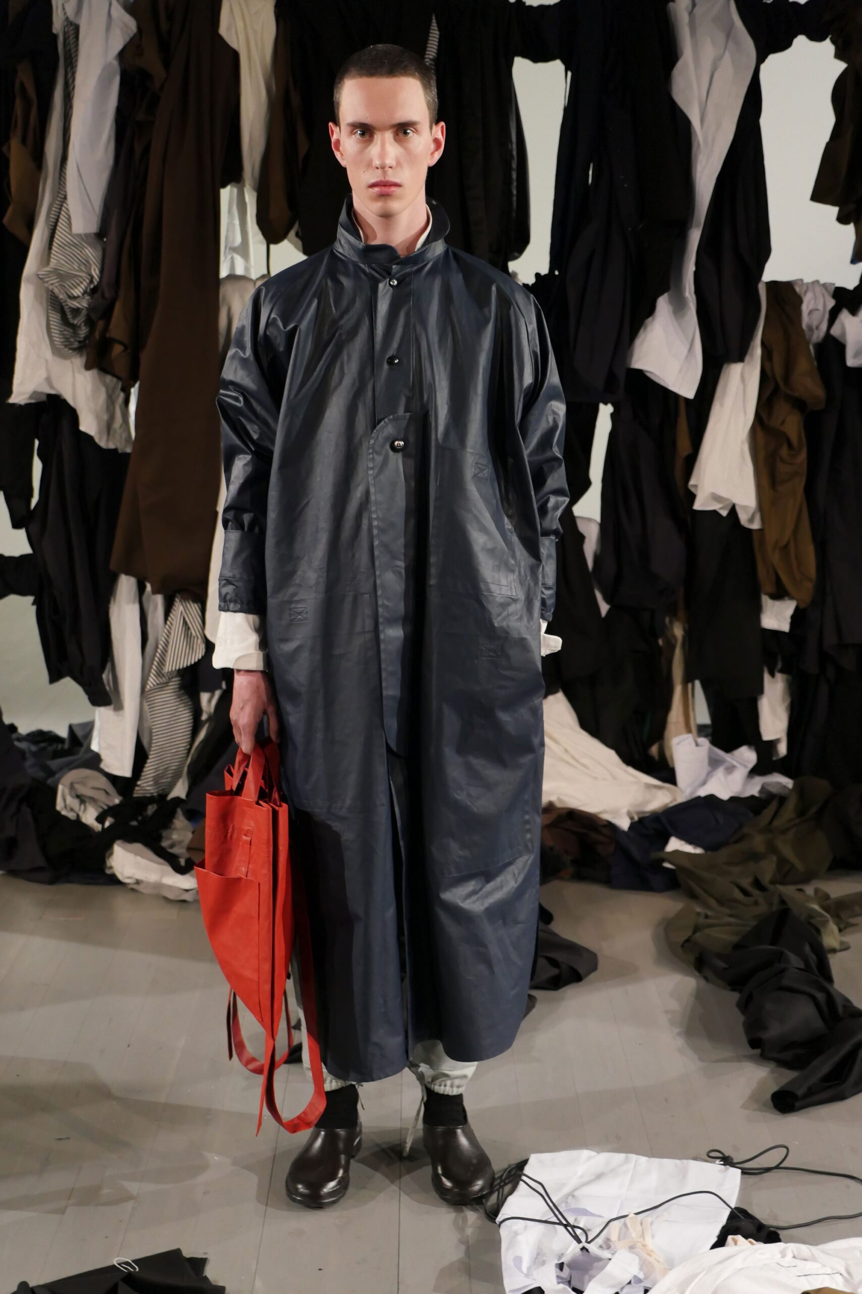 Phoebe English F/W 18 Menswear Look 3