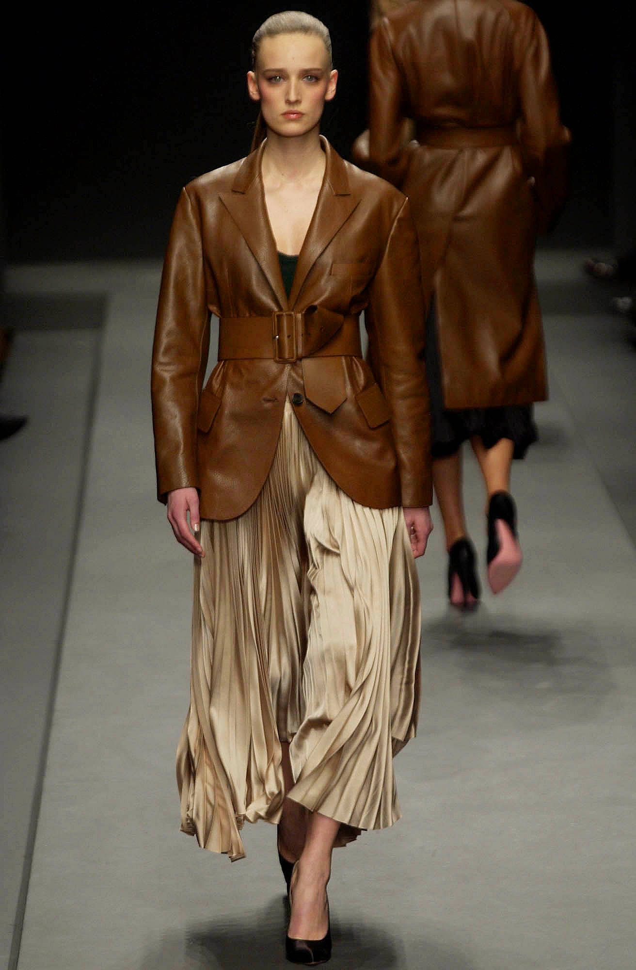 Prada F/W 02 Look 34