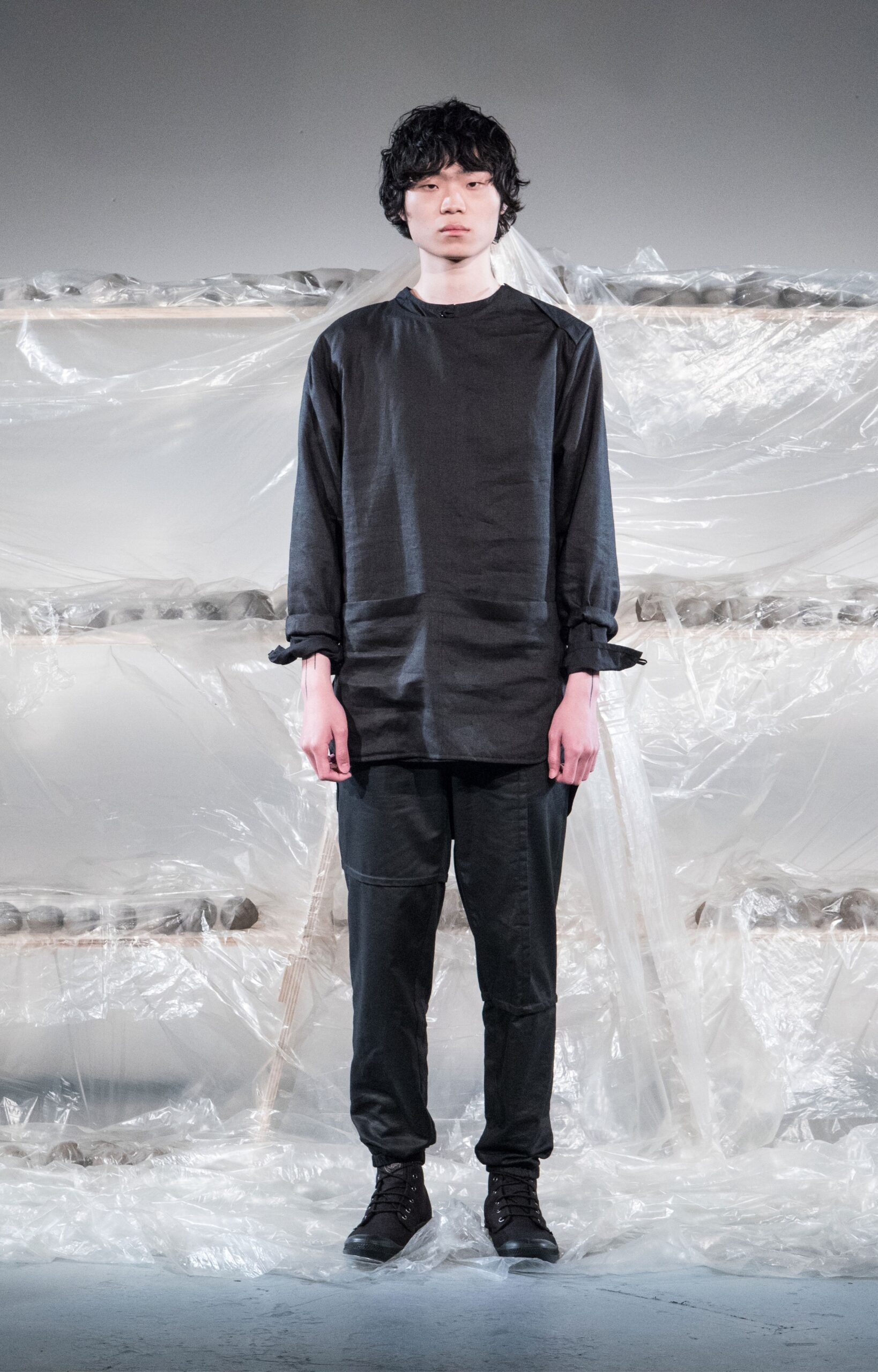 Phoebe English S/S 18 Menswear Look 4