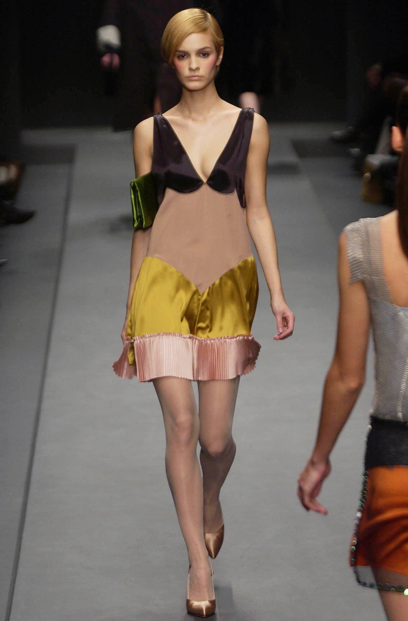 Prada F/W 02 Look 49
