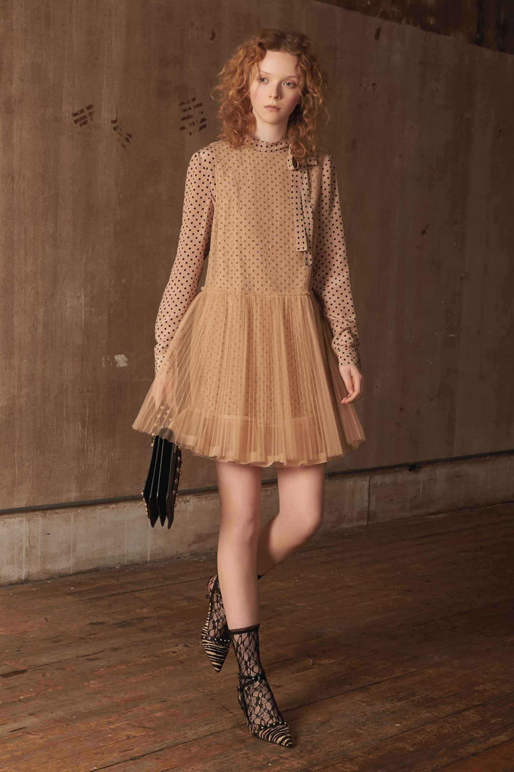 Red Valentino F/W 18 Look 6