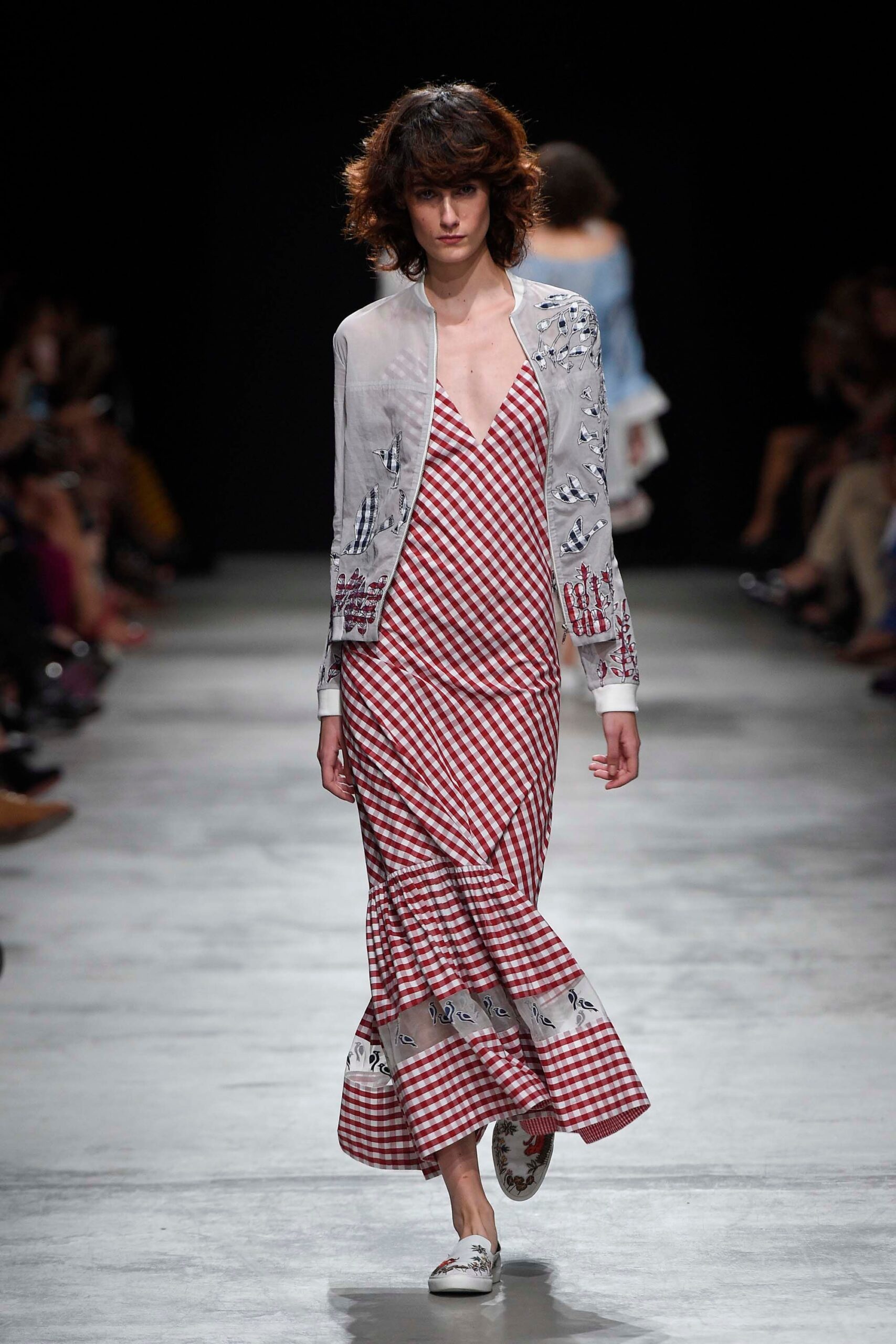 Rahul Mishra S/S 17 Look 8