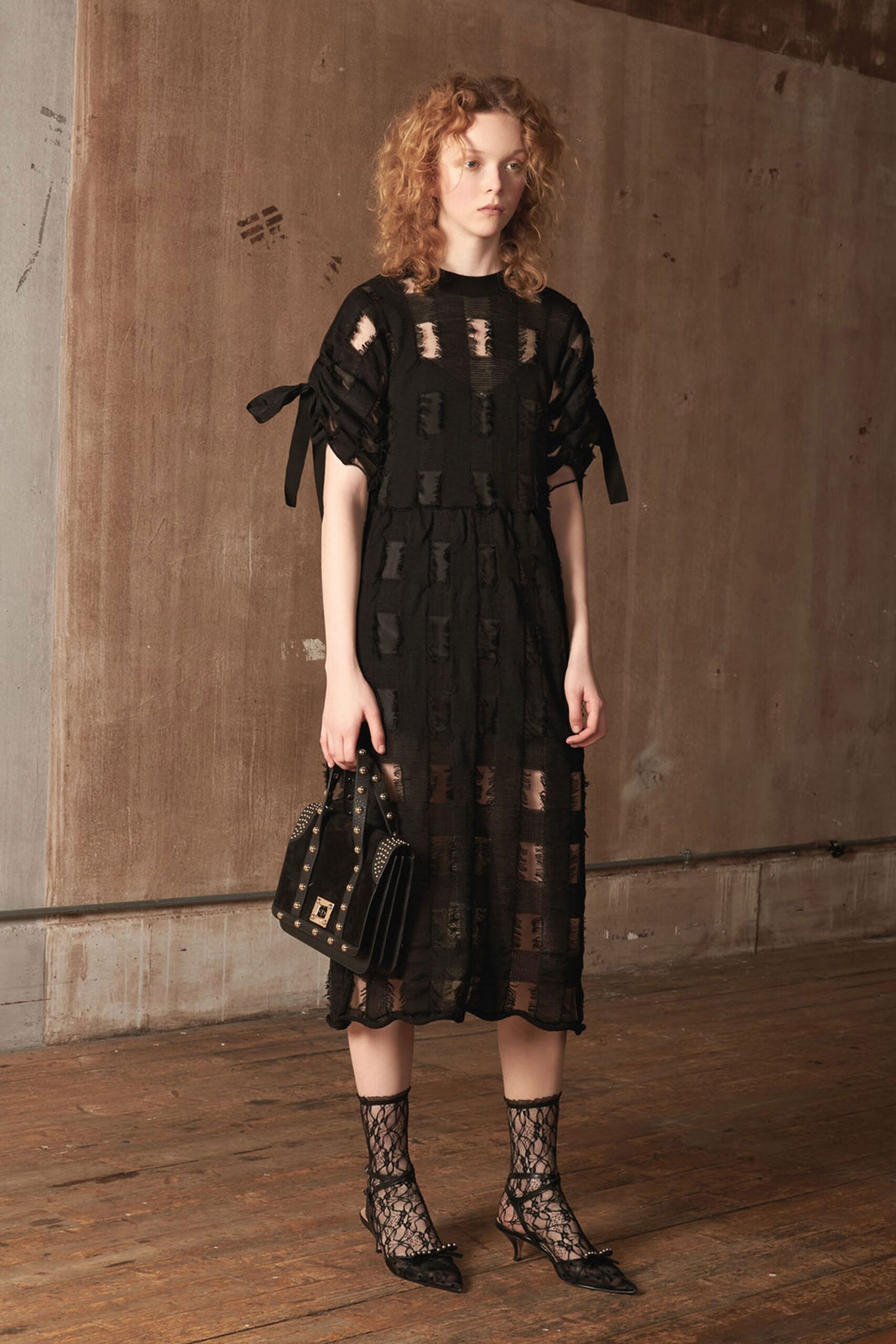 Red Valentino F/W 18 Look 9