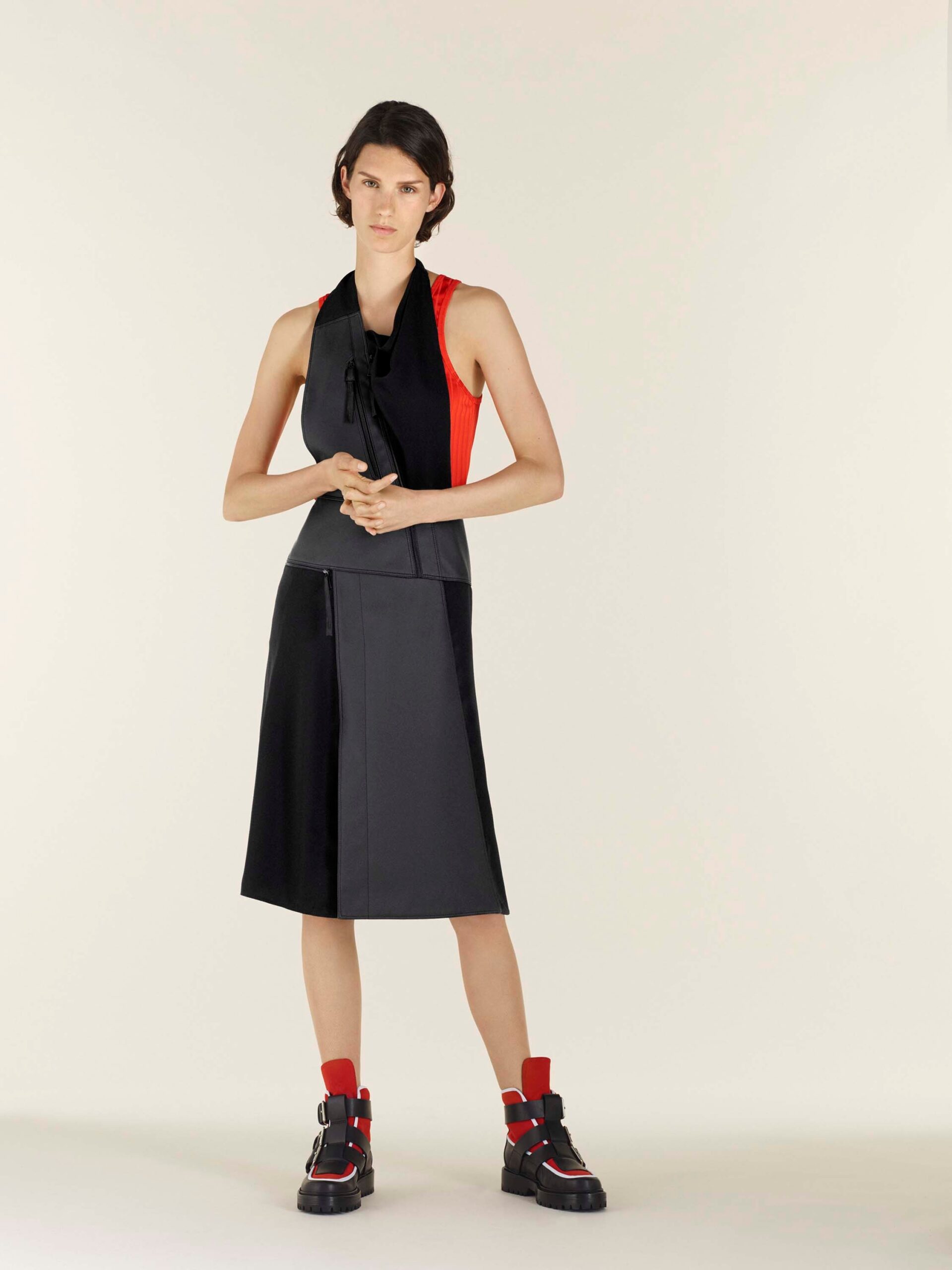 Rabanne Resort 17 Look 9