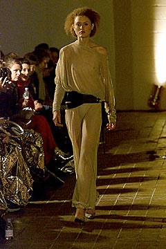 Preen by Thornton Bregazzi F/W 00 Look 30
